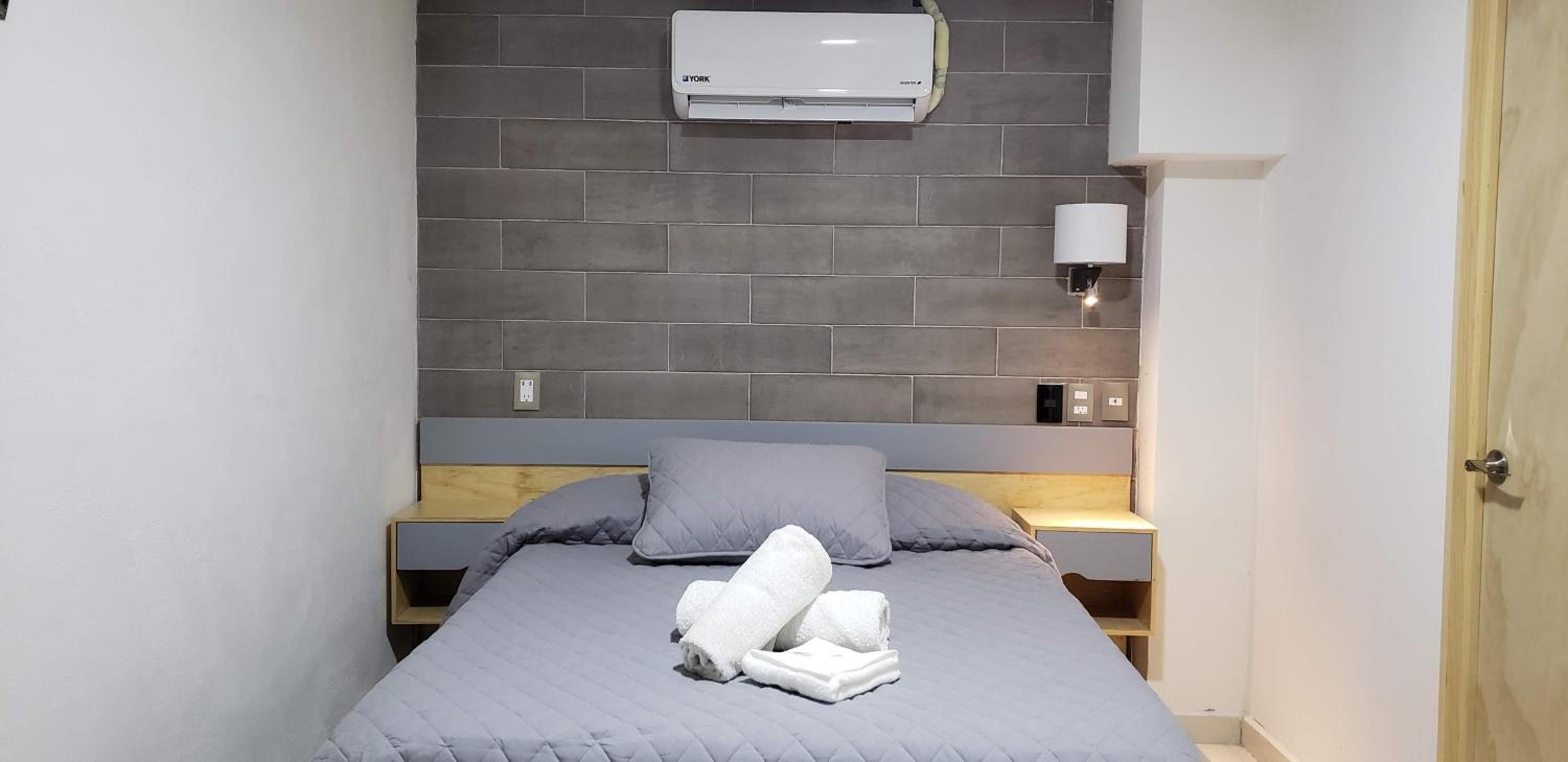 Deluxe Double Room - Photo 4