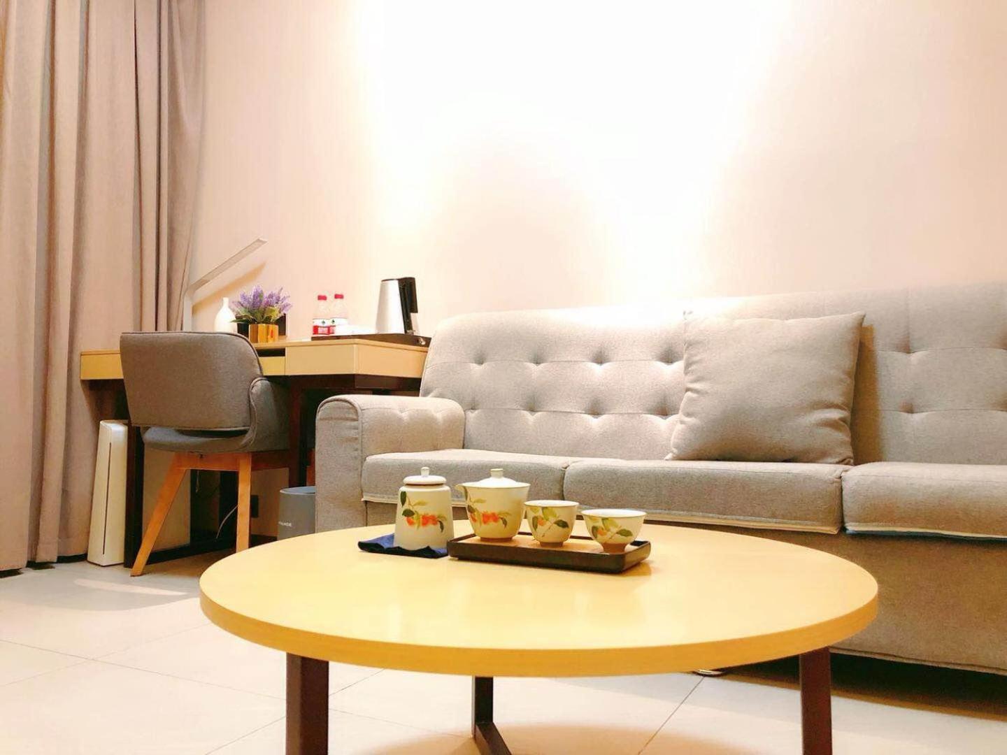 Executive King Room