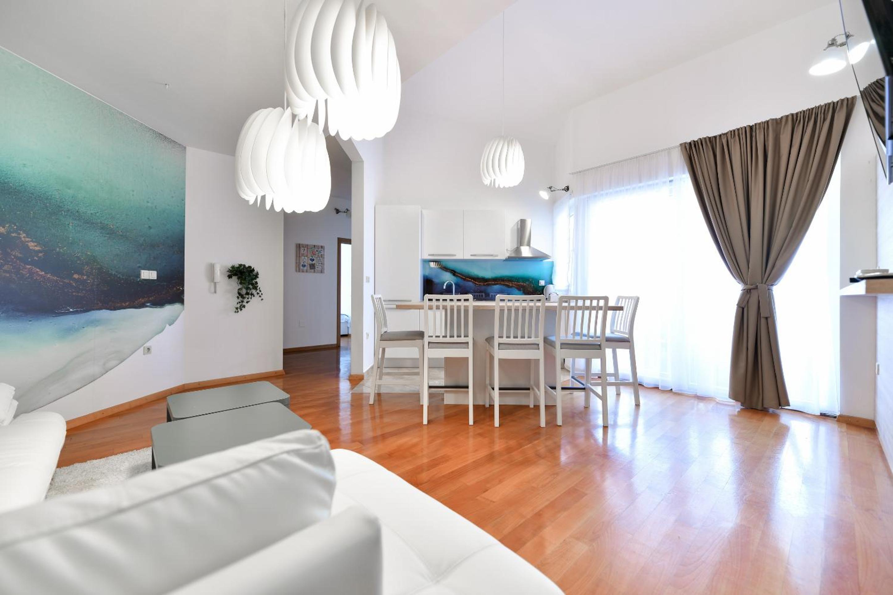 Two-Bedroom Apartment - Photo 23