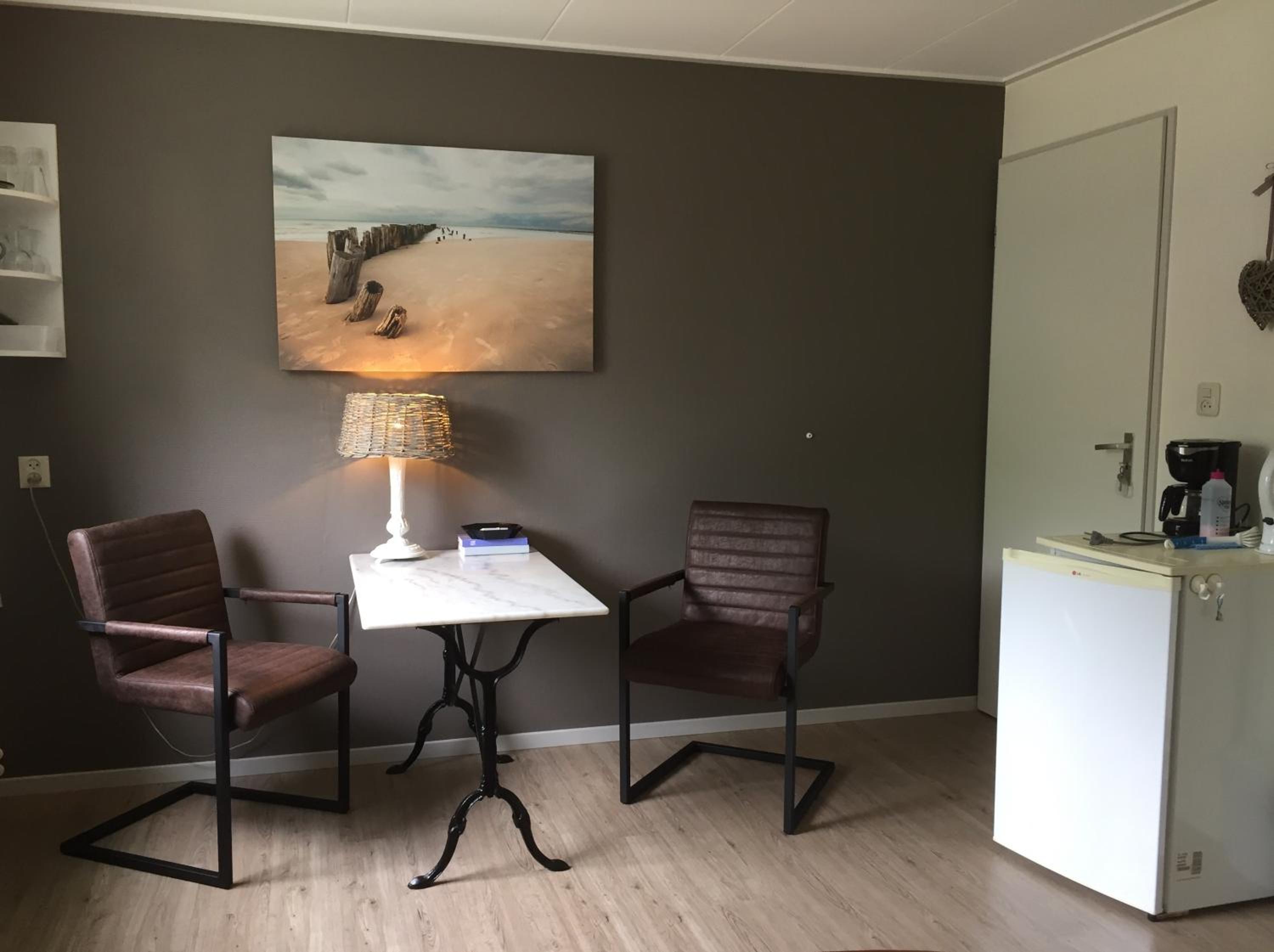 Double Room With Private Bathroom photo 1