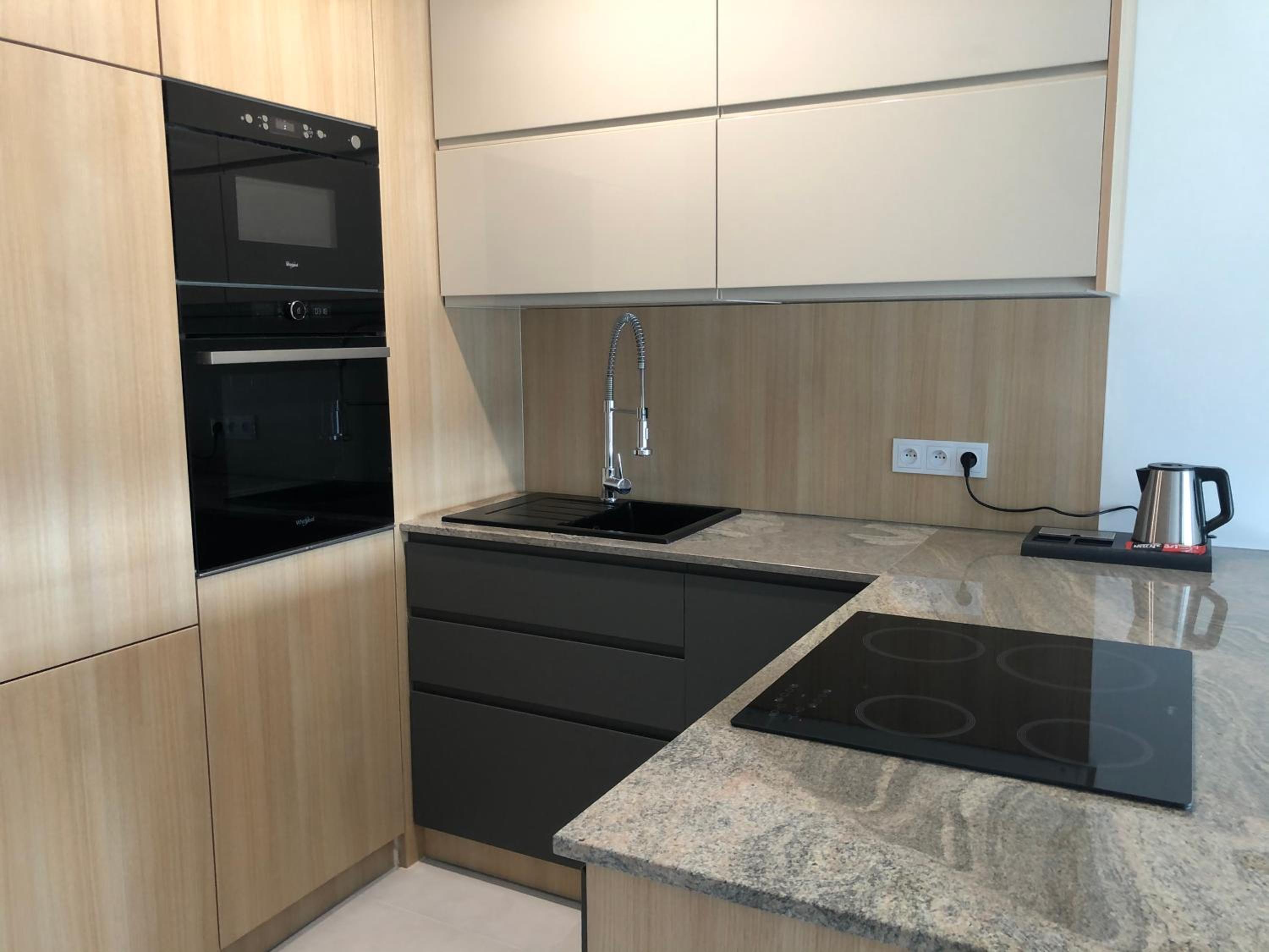 One-Bedroom Apartment - Photo 13