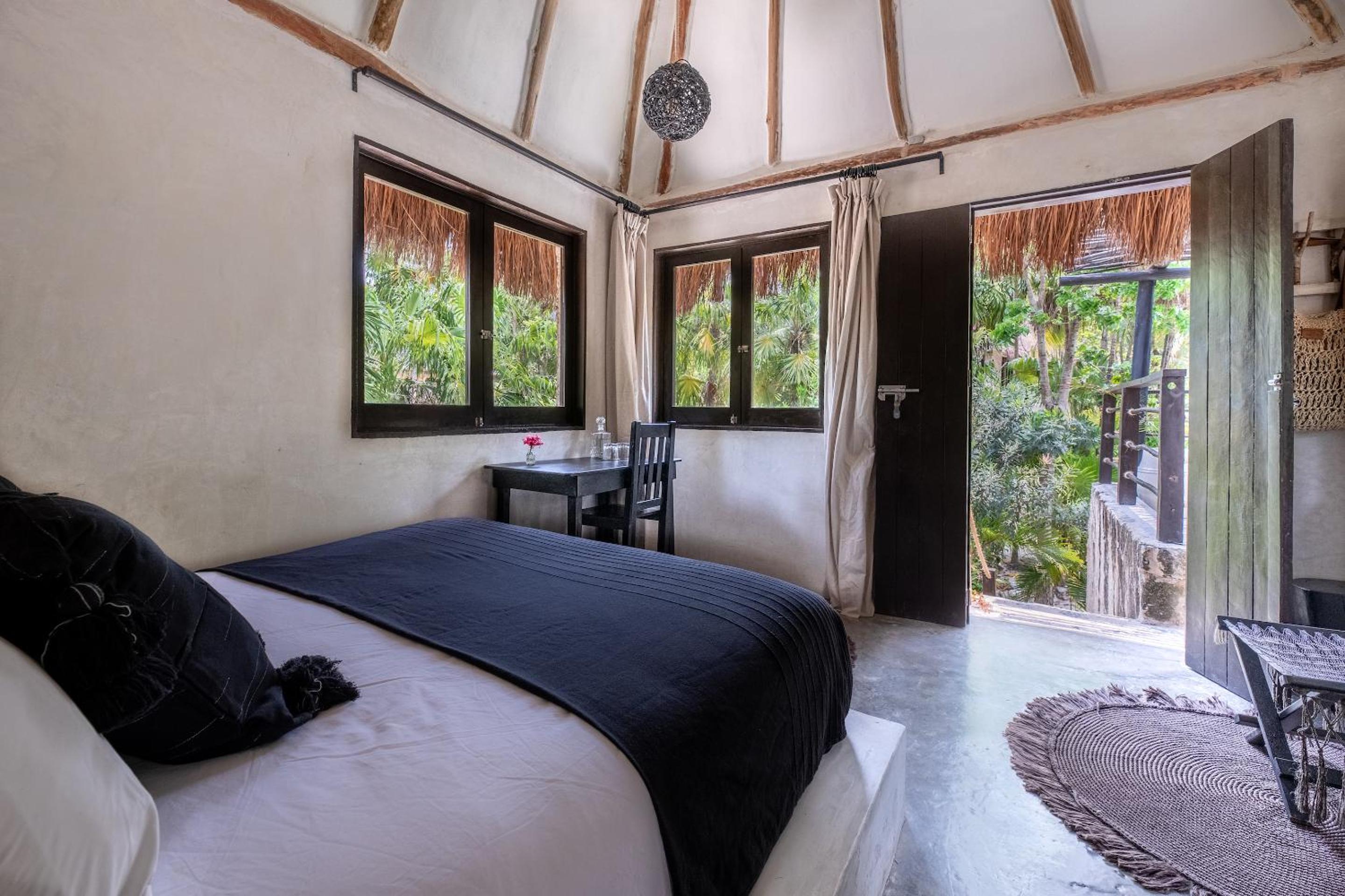 Double Room with Terrace - Photo 4