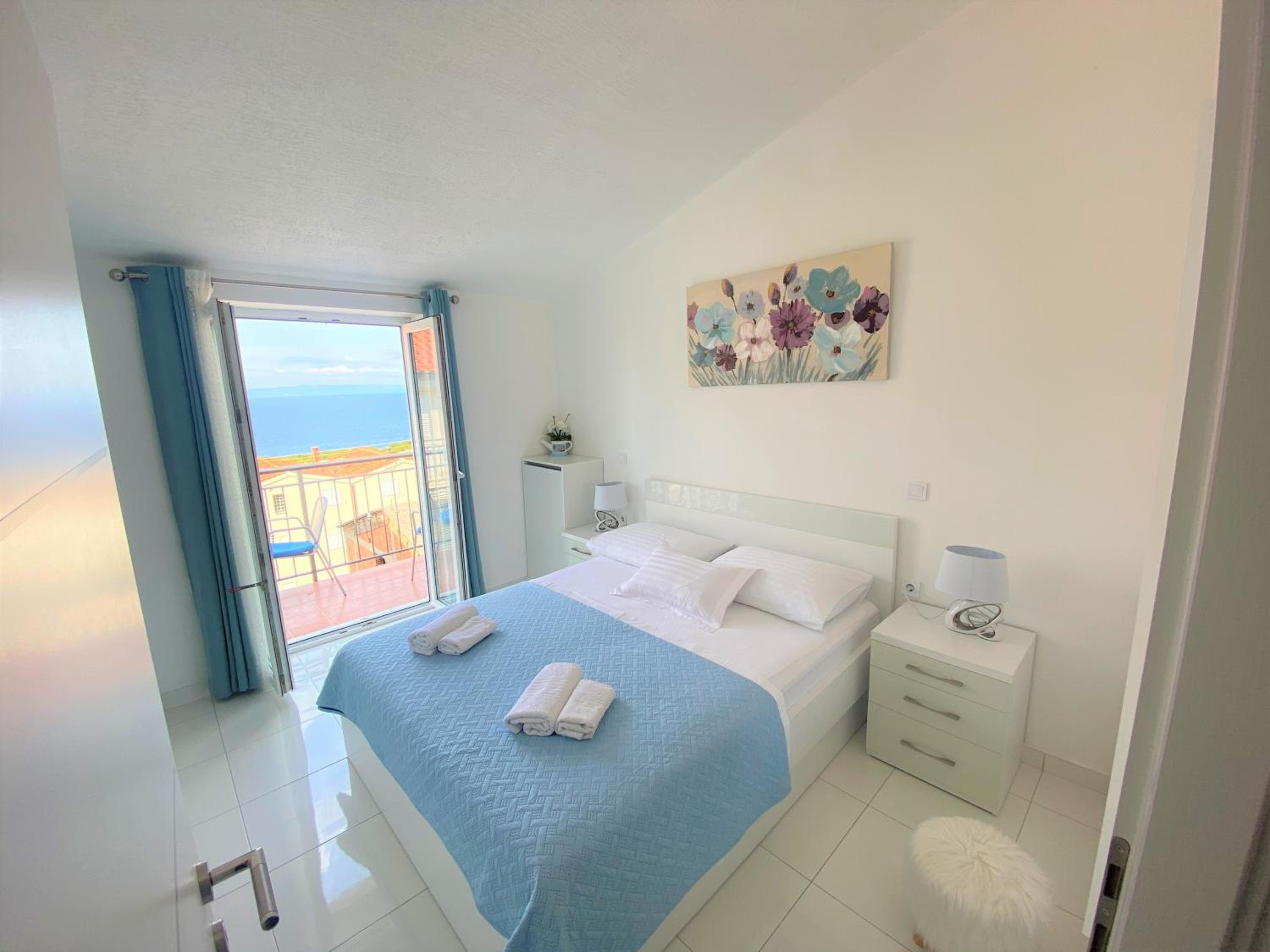 Apartment with Sea View