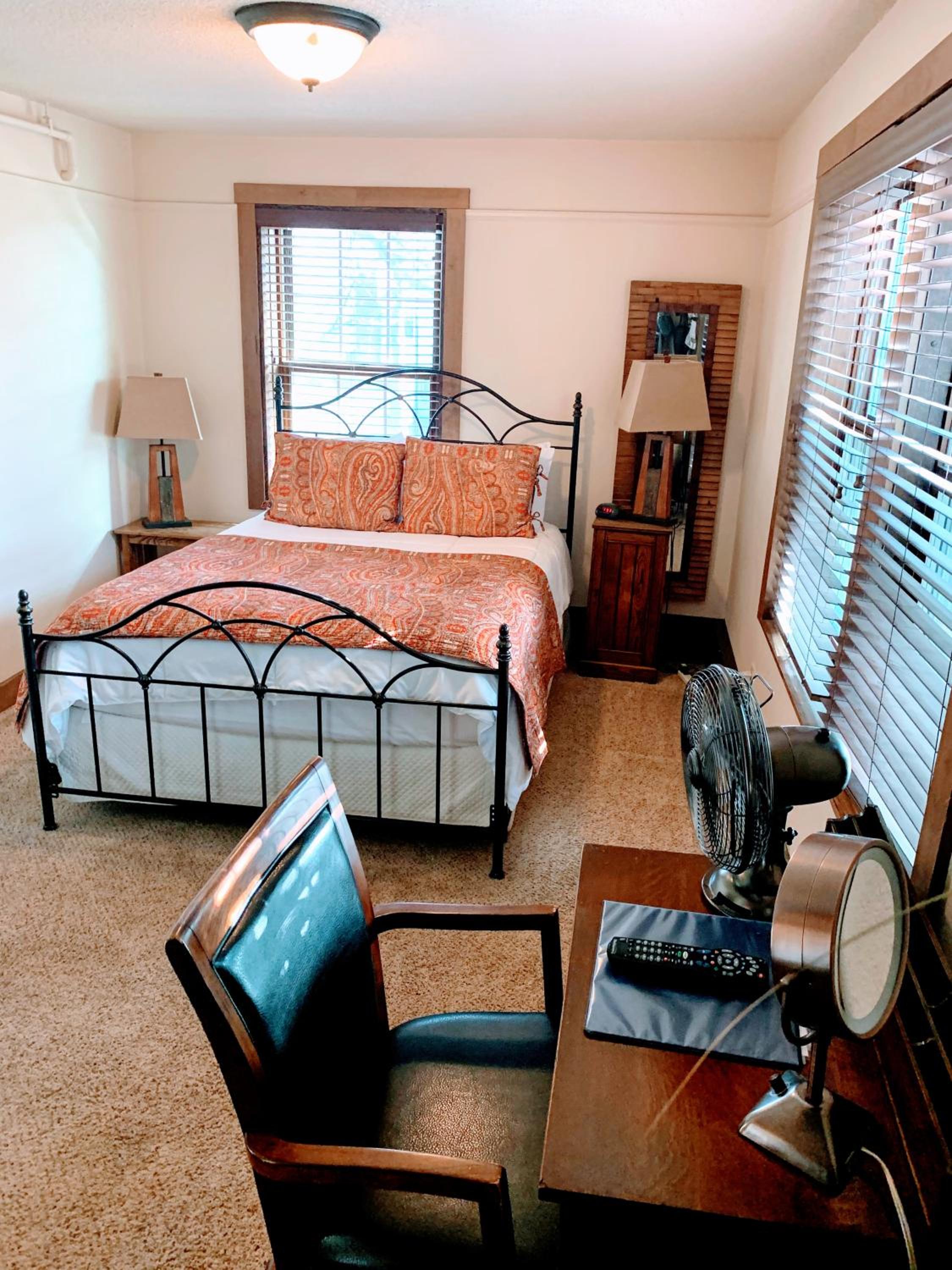 Standard Double Room photo 3