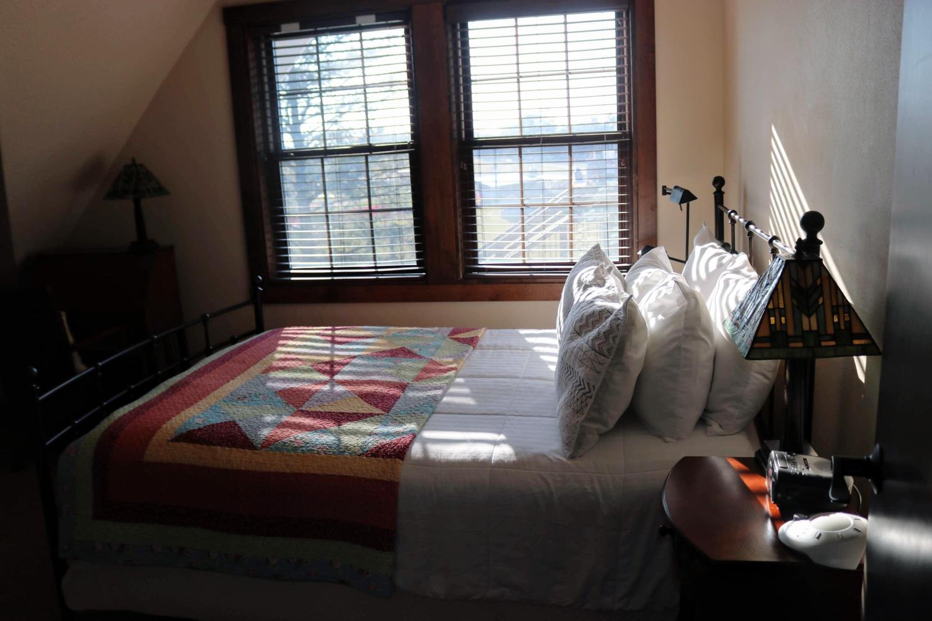 Standard Double Room photo 2
