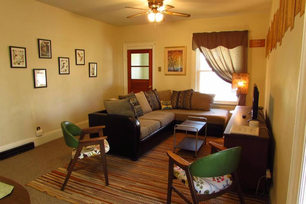 Four-Bedroom House photo 1