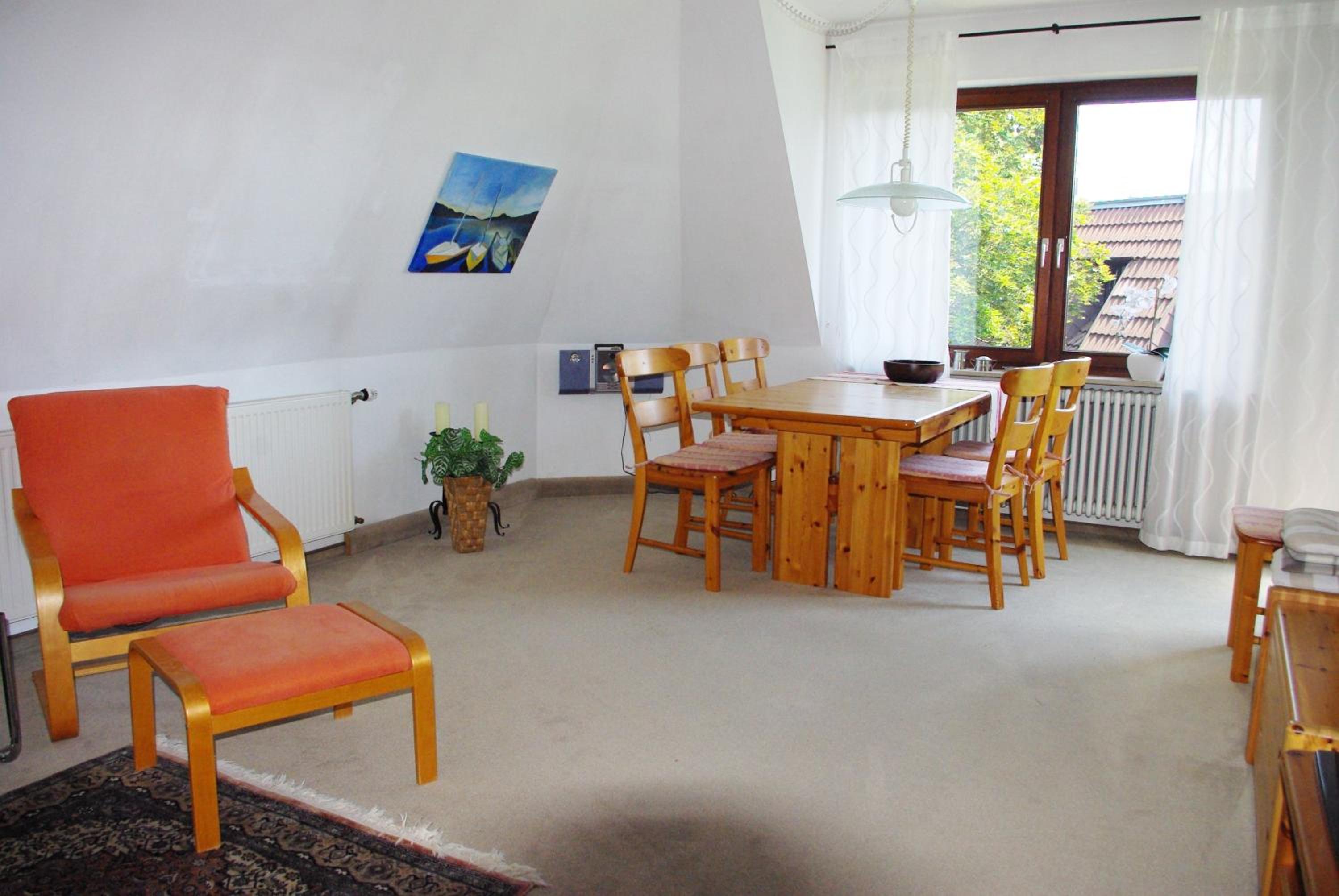 One-Bedroom Apartment - Photo 5