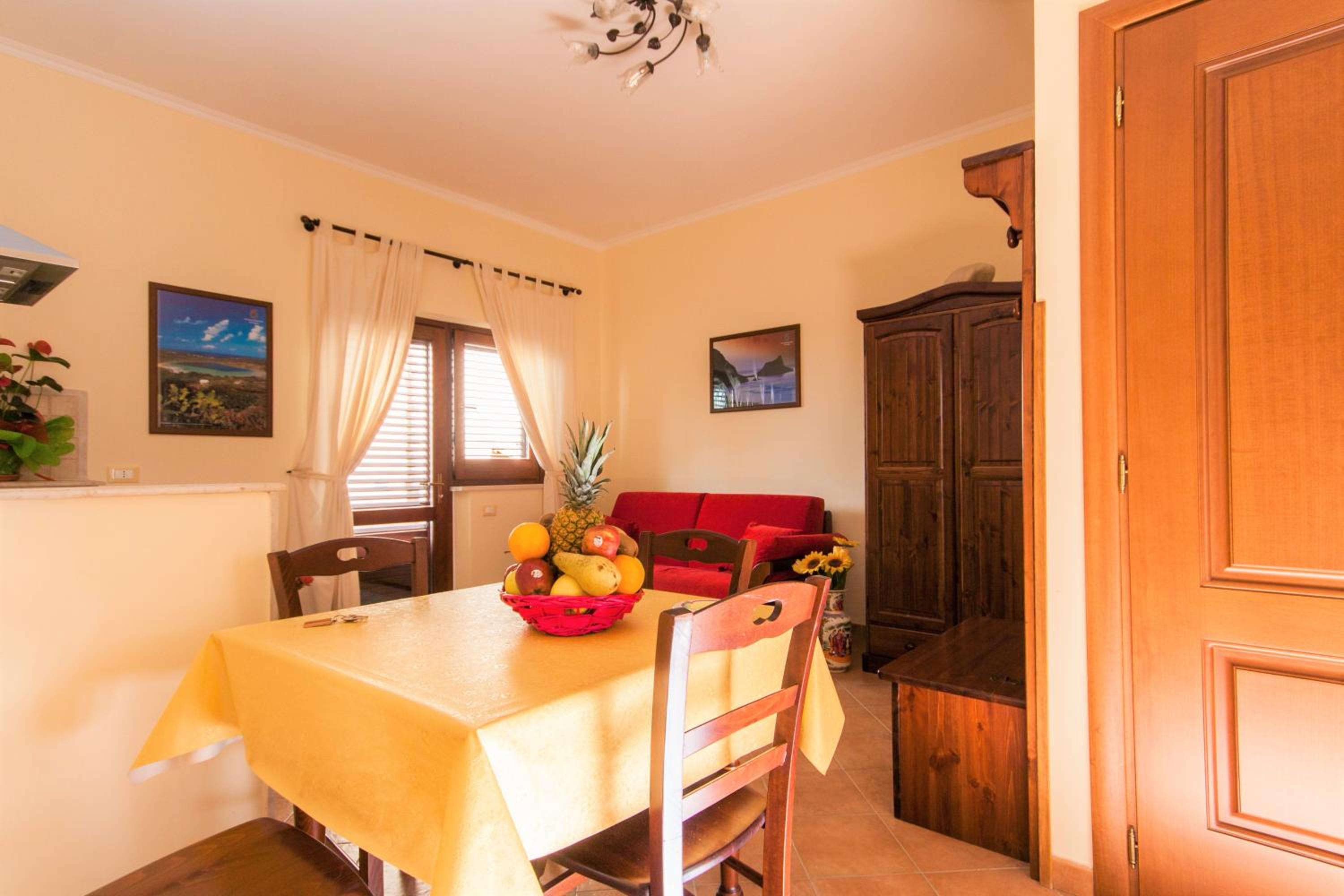 One-Bedroom Apartment (4 Adults) - Photo 11