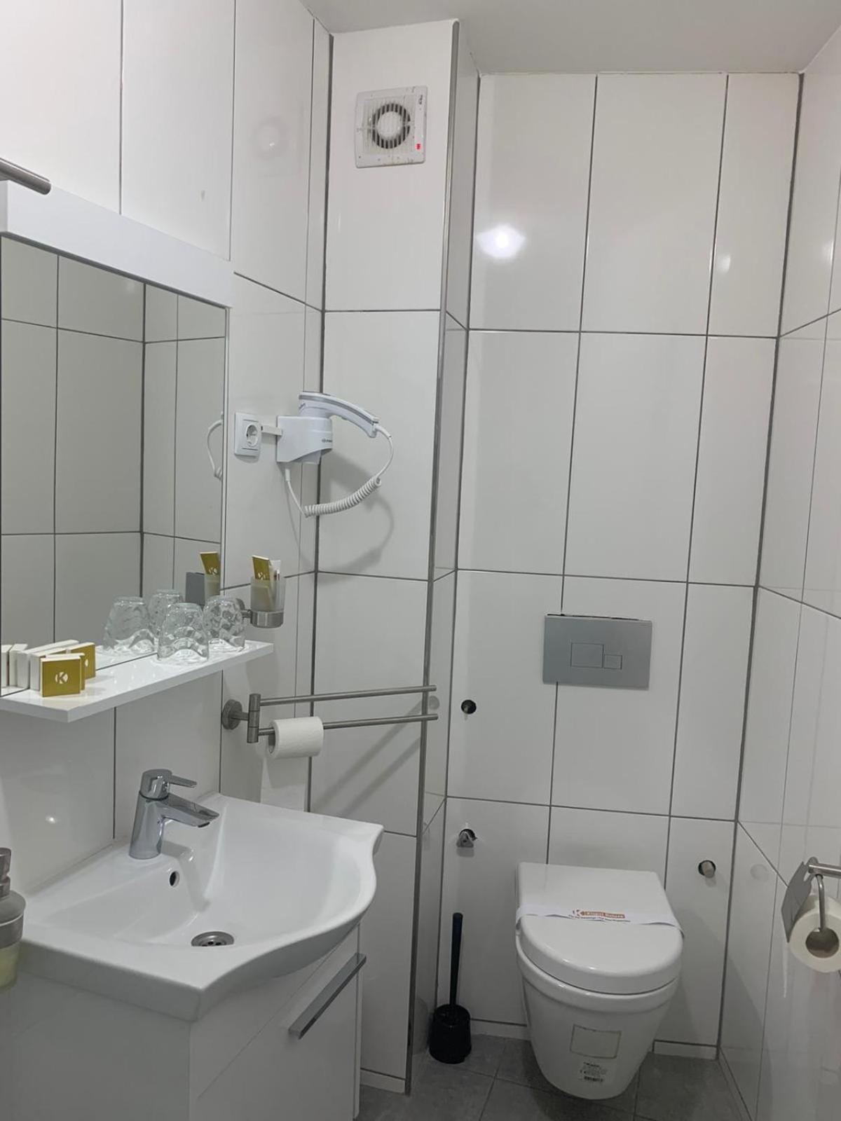 Deluxe Triple Room - Photo 3