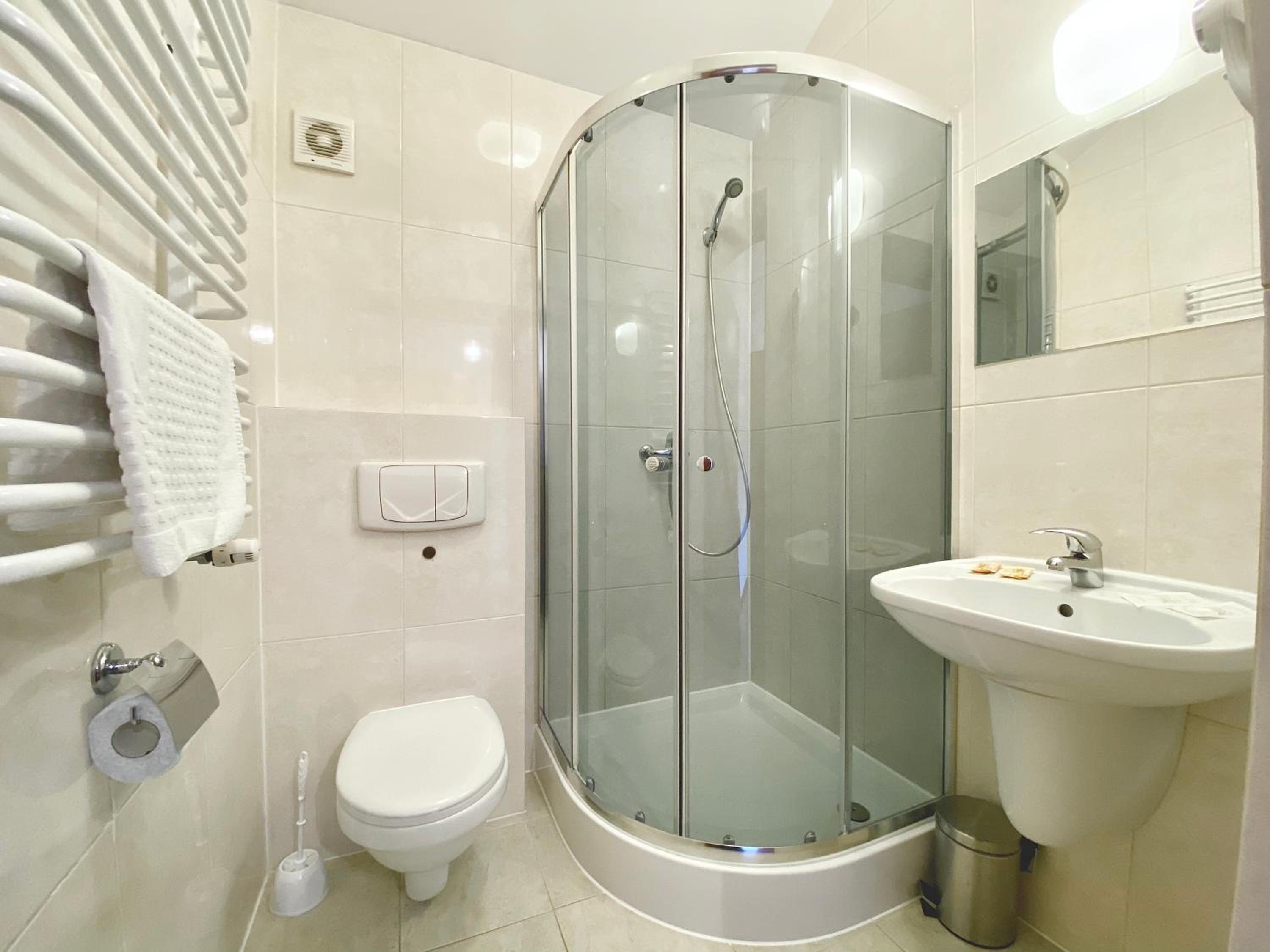 Studio Apartment - Attic photo 3