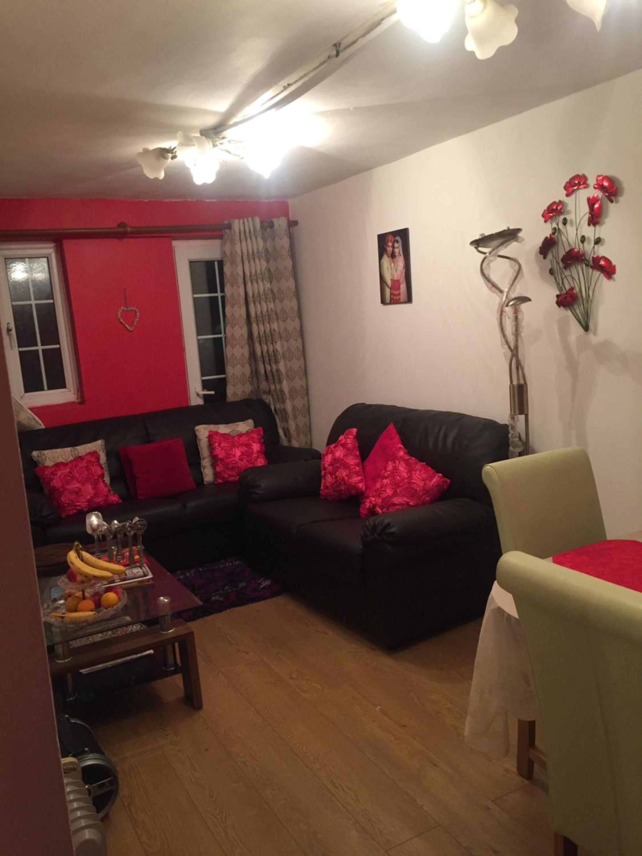 Deluxe King Room photo 2