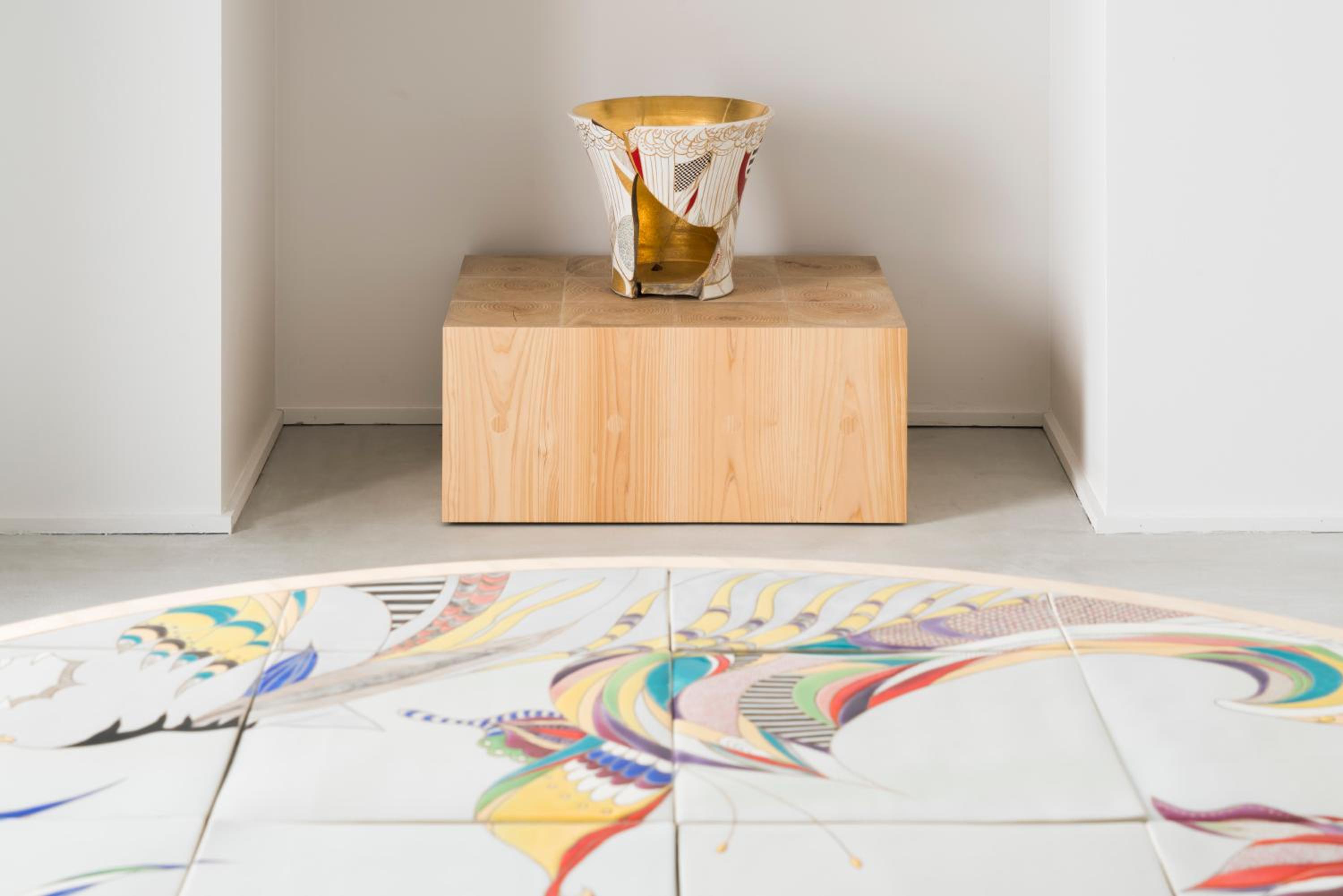 Stillness with Japanese Modern Ceramic “2019/3019” by SHOWKO - Photo 3