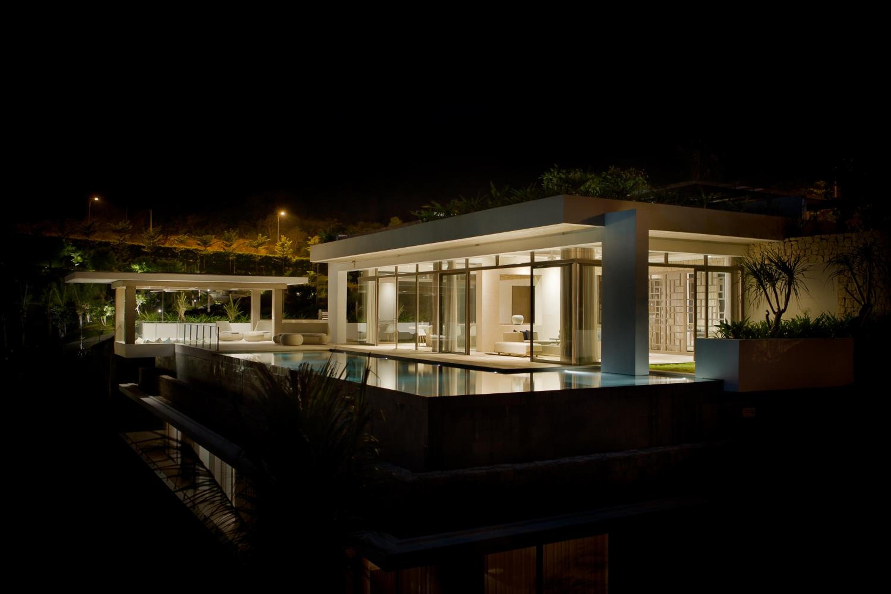 Mia Luxury Five-Bedroom Residence - Photo 29