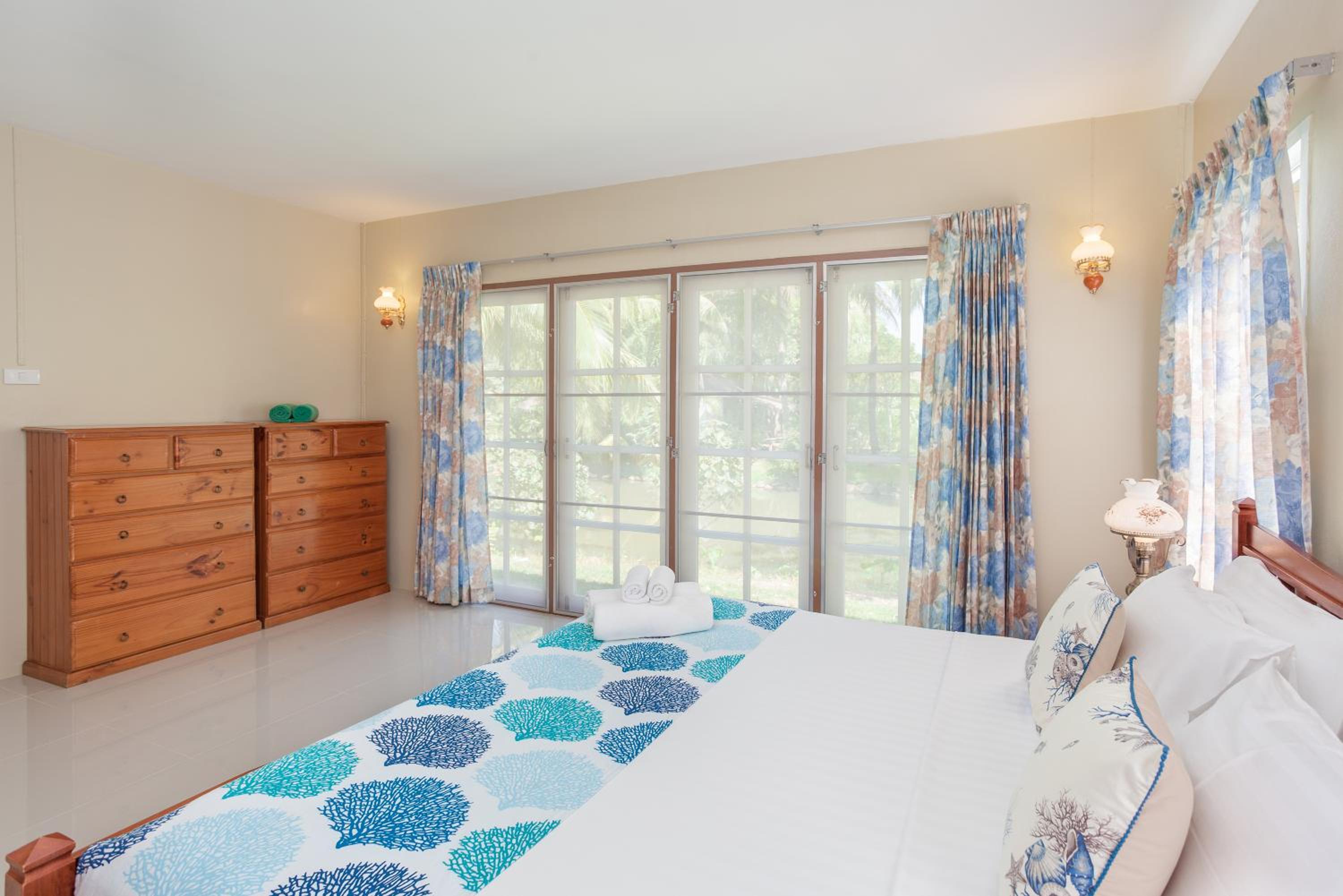 2-Bedroom Villa in the Garden