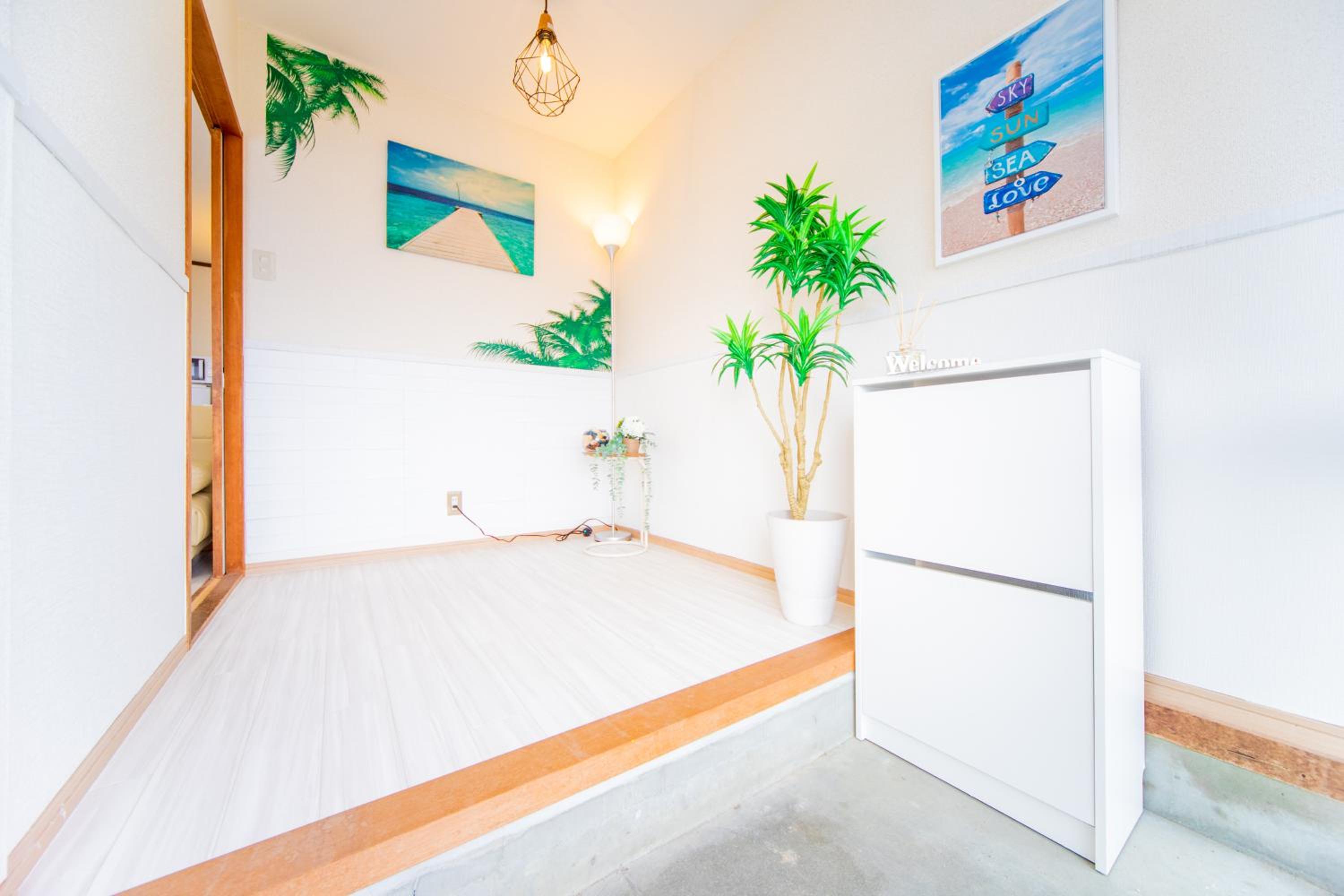 Two-Bedroom House - Photo 31