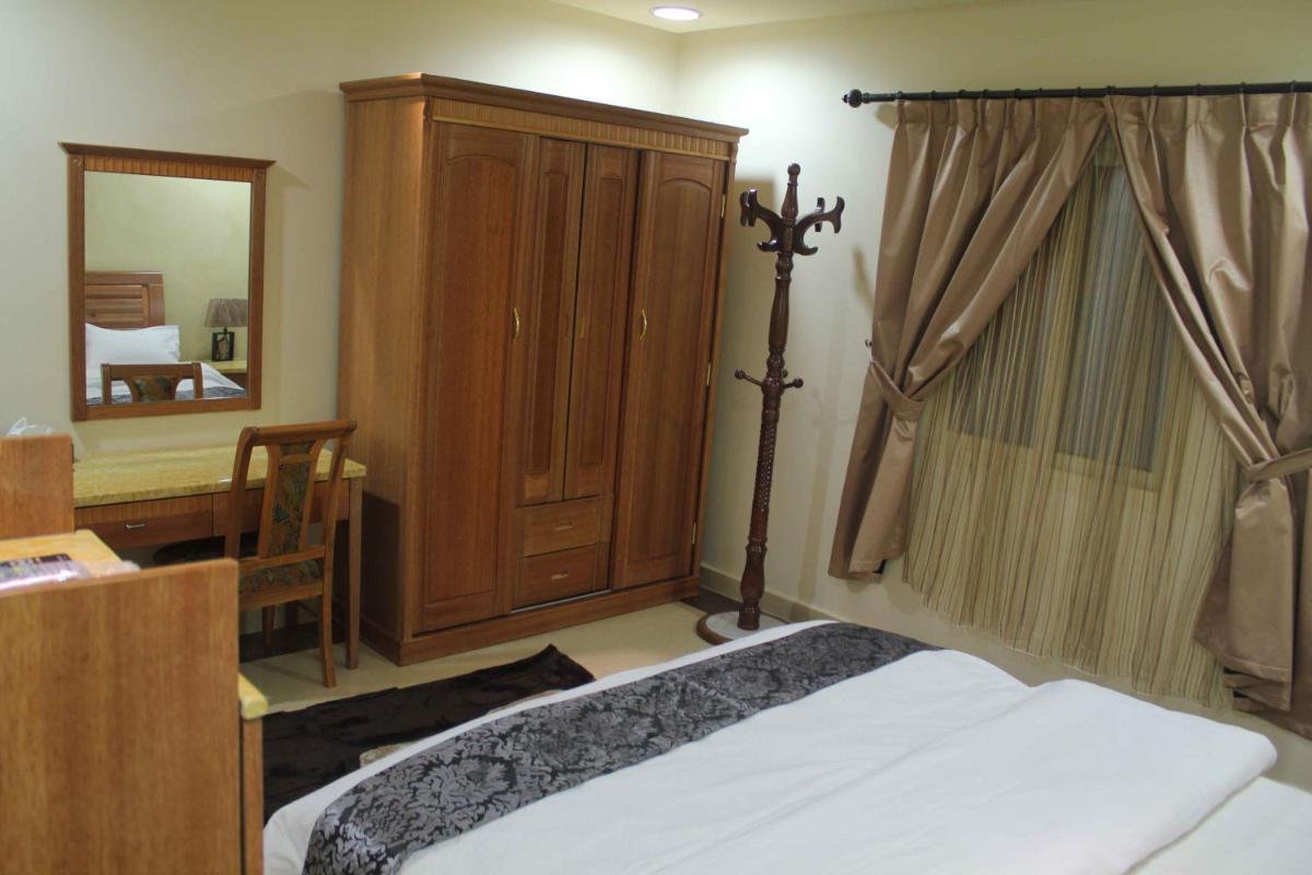 One-Bedroom Suite photo 1