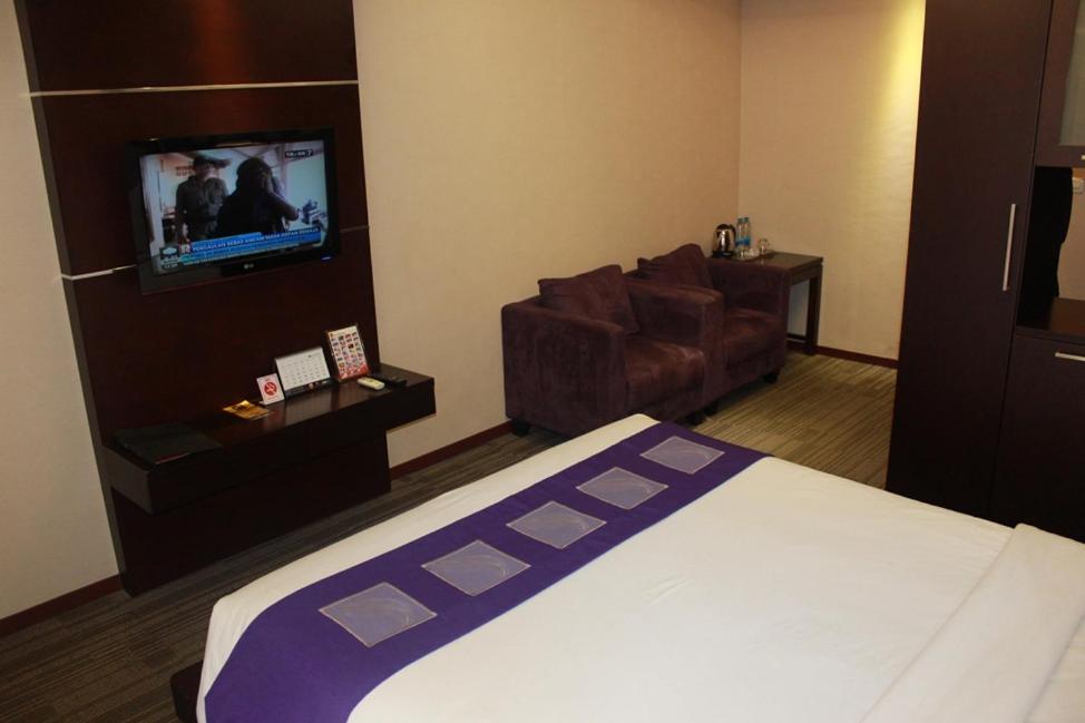 Superior King Room with Breakfast photo 3