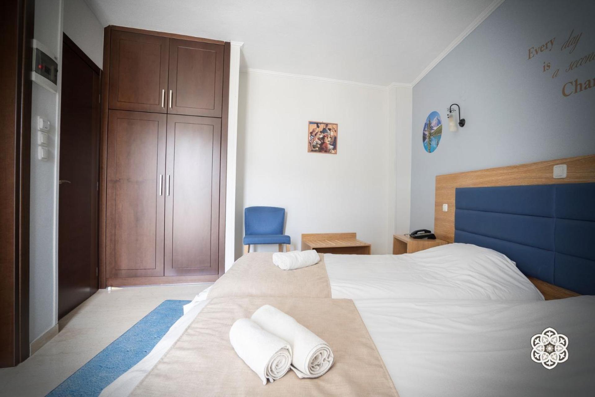 Twin Room with Mountain View