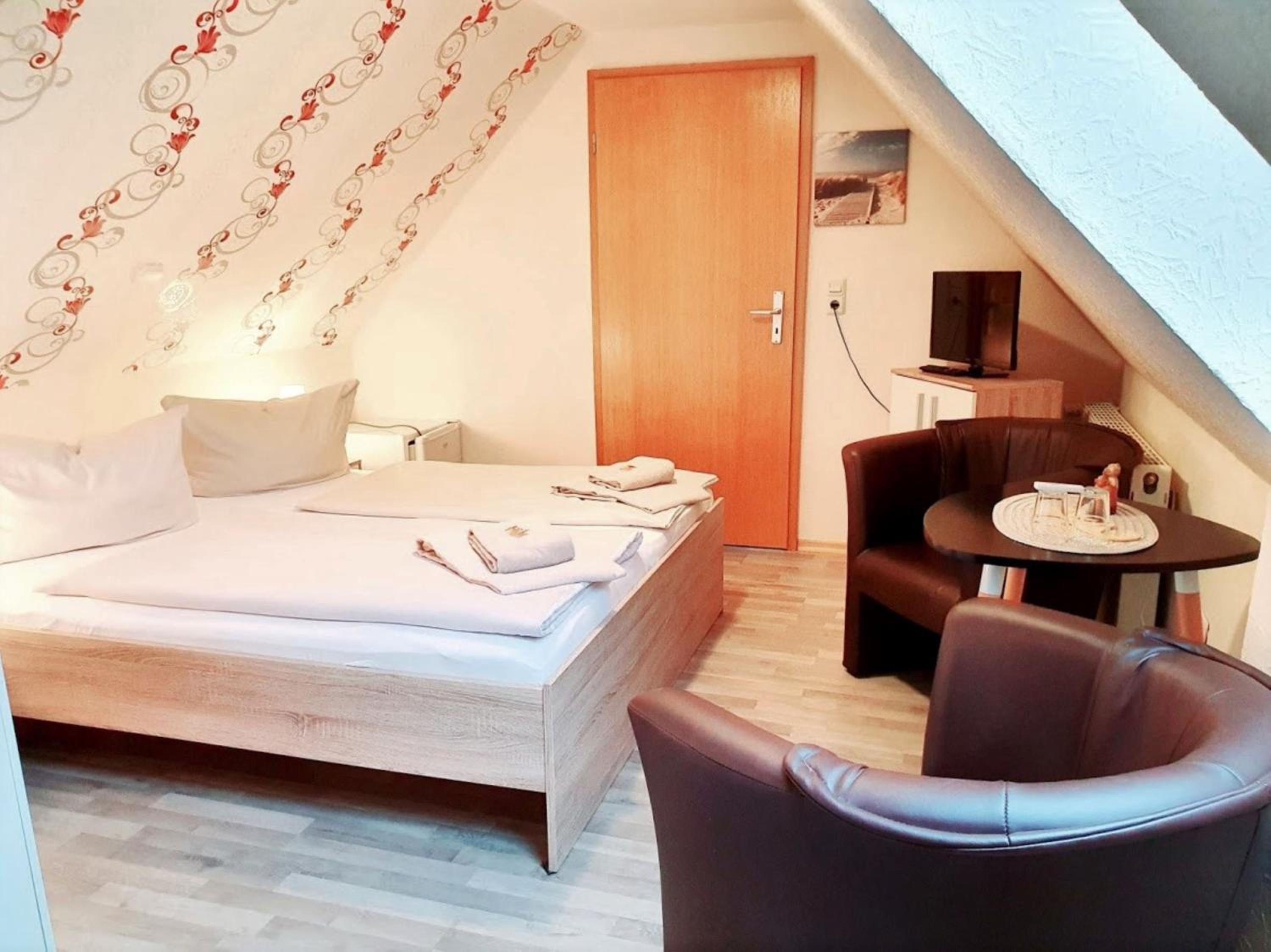 Budget Twin Room photo 1