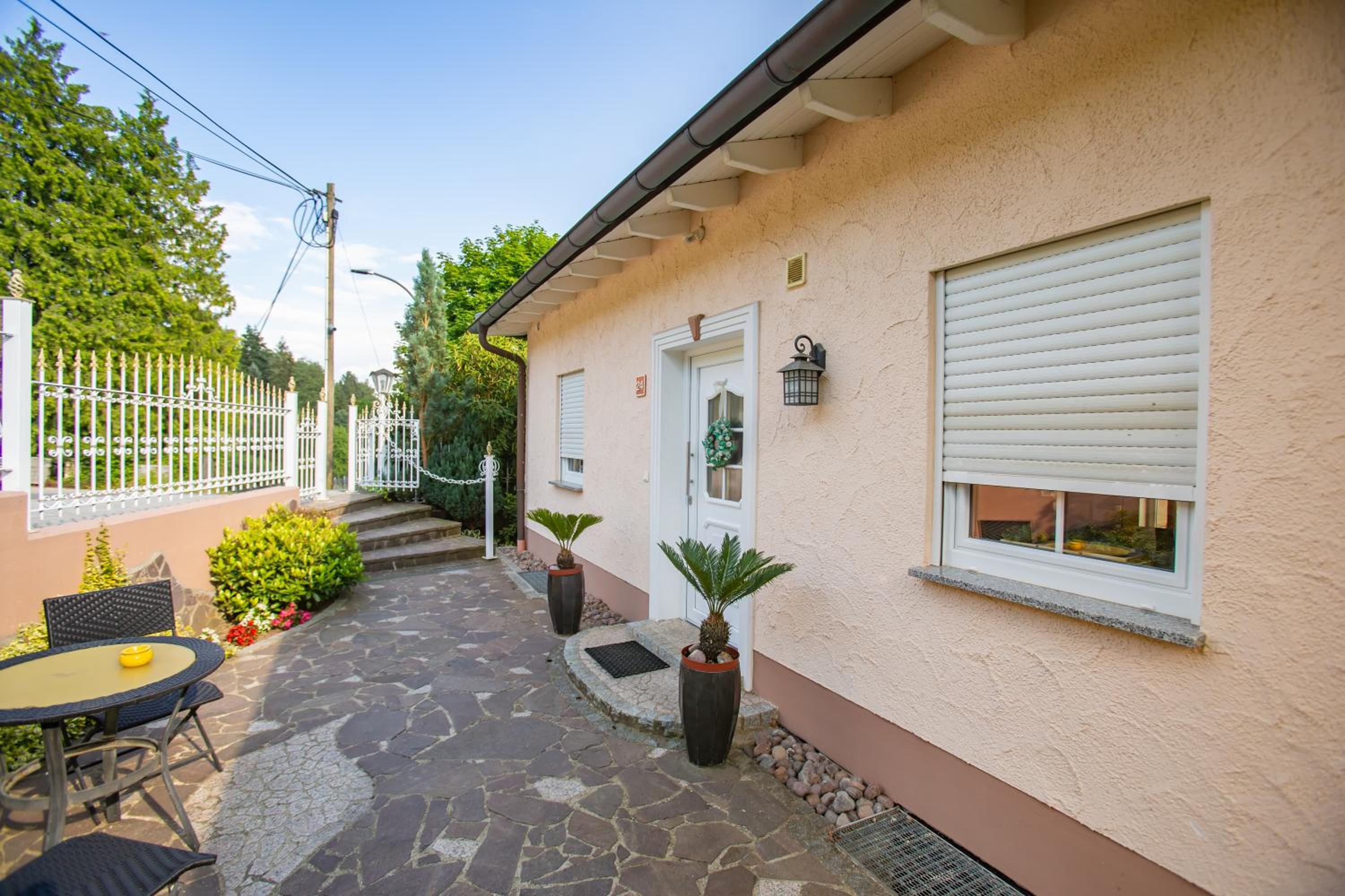Three-Bedroom Villa photo 2
