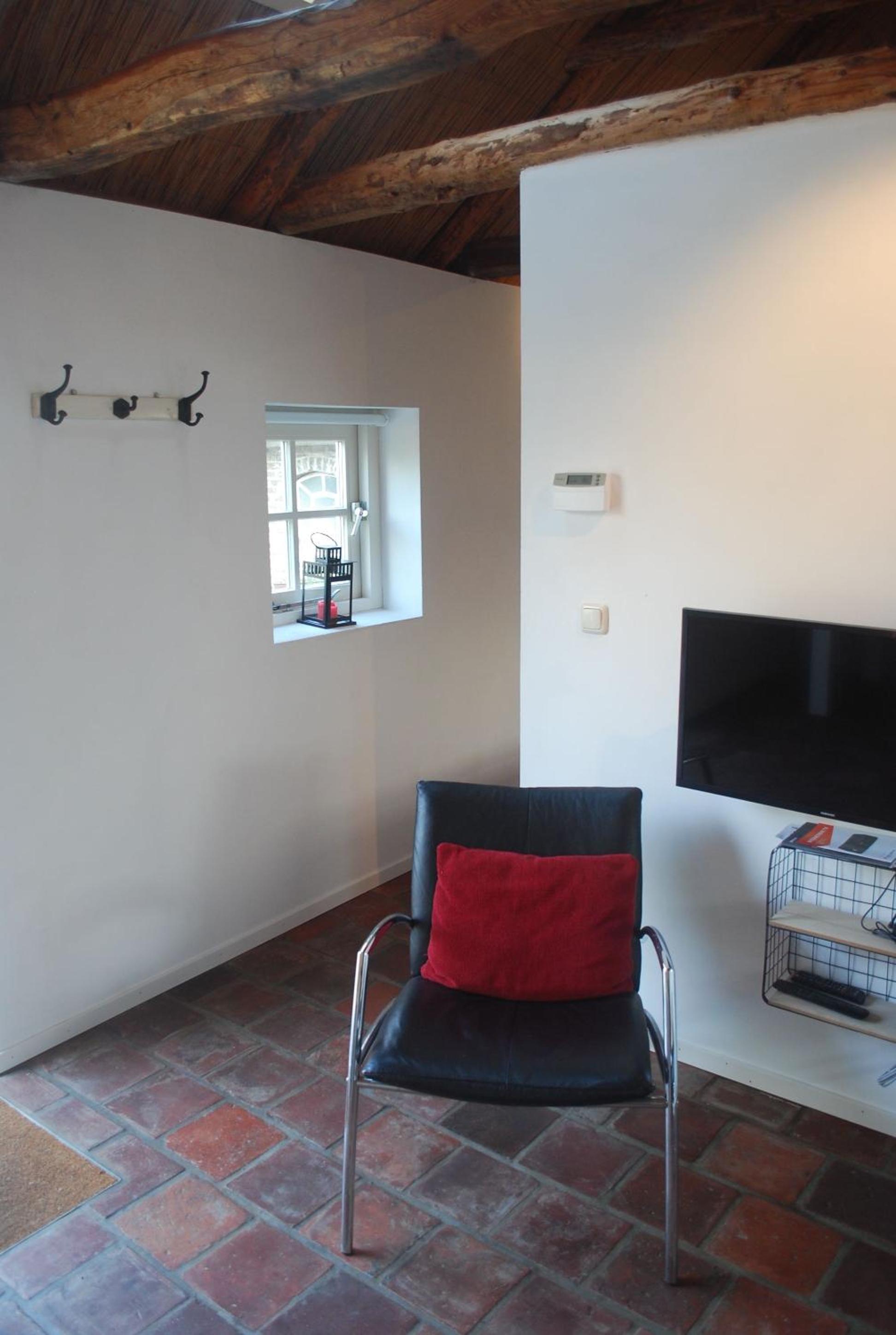 One-Bedroom House photo 1