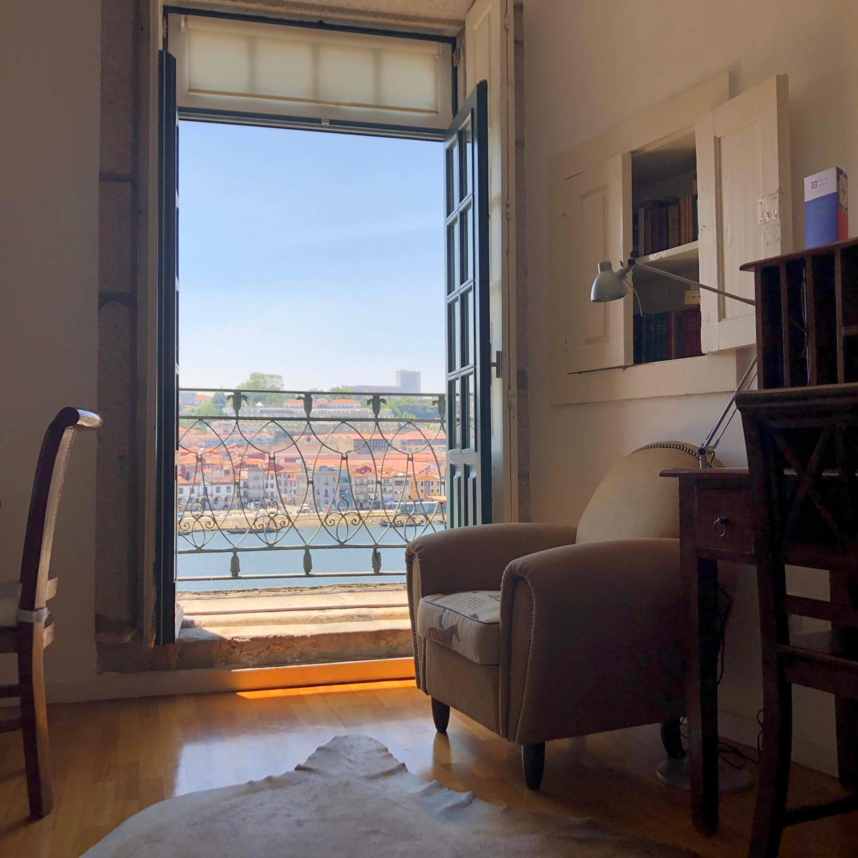 One-Bedroom Apartment - Photo 25