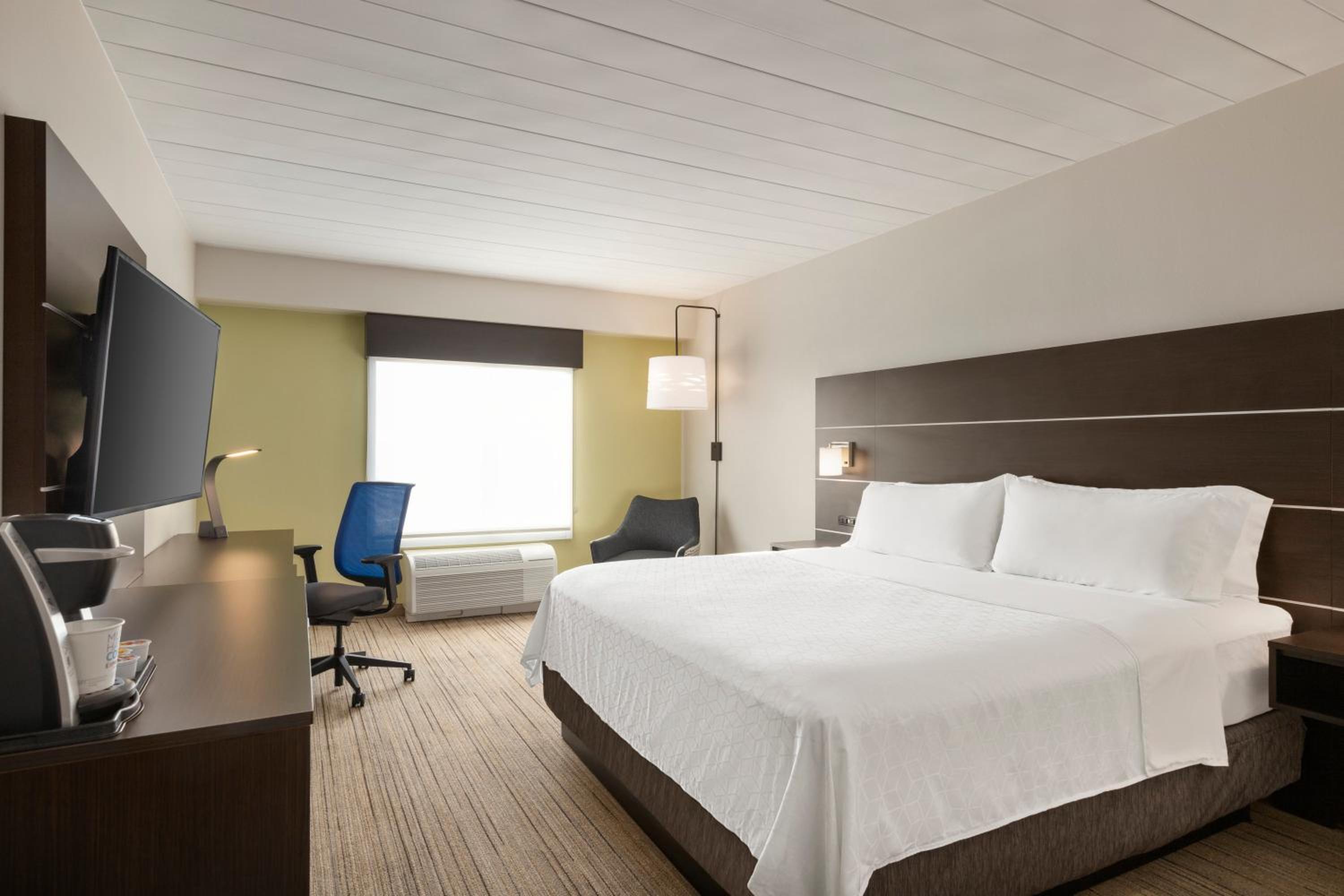 Standard Room - Photo 1
