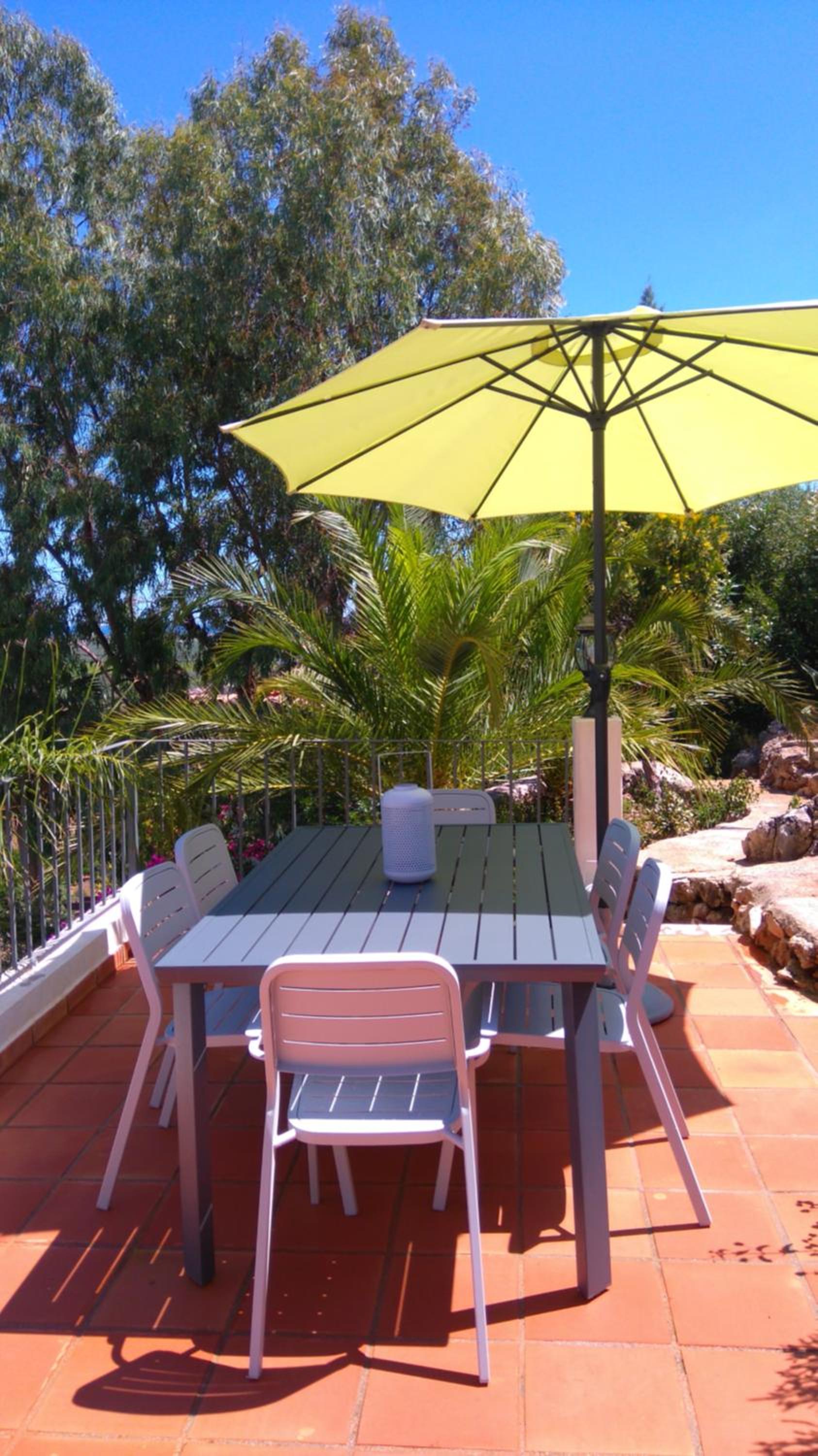 Villa photo 2