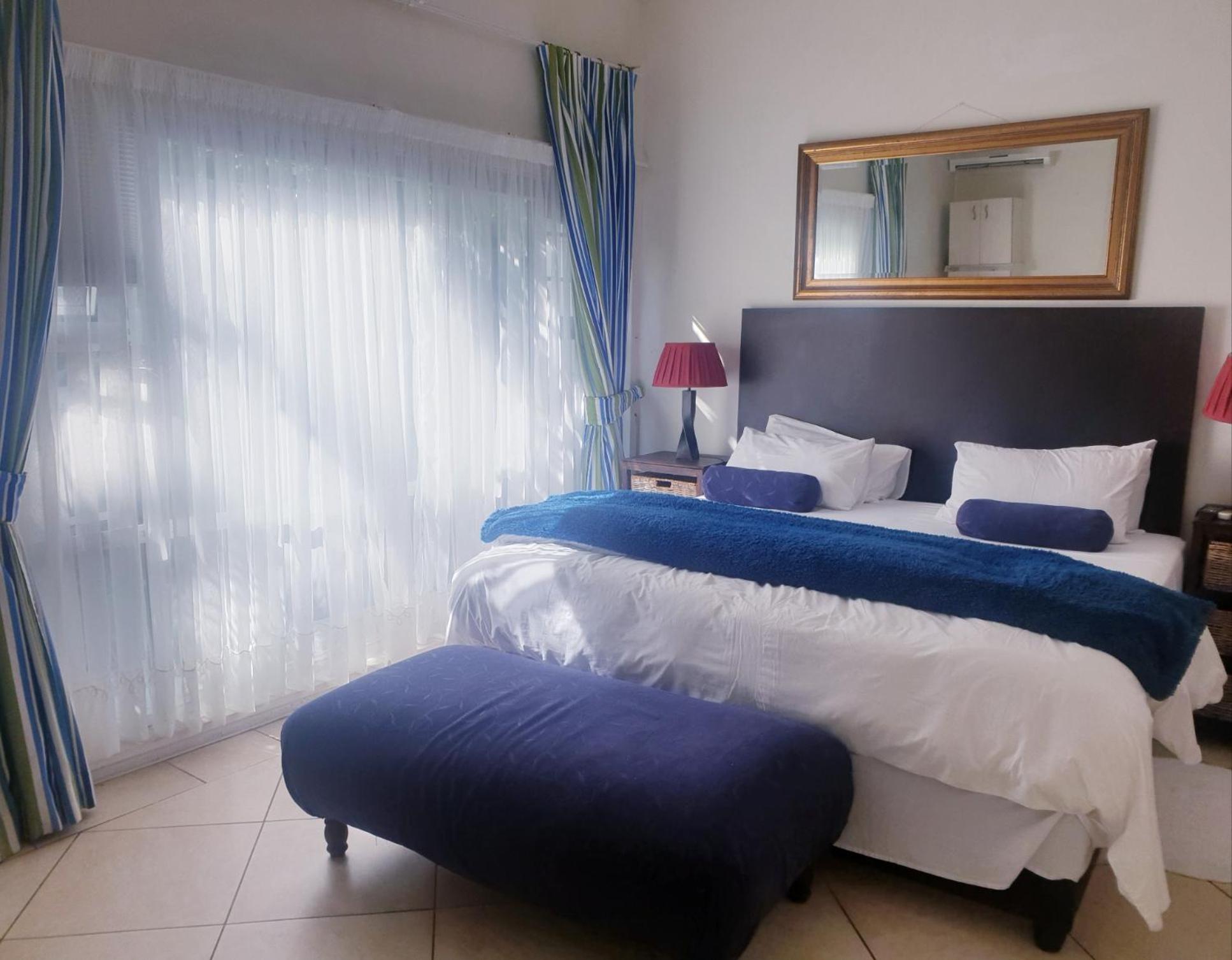 Standard King Room - Photo 1