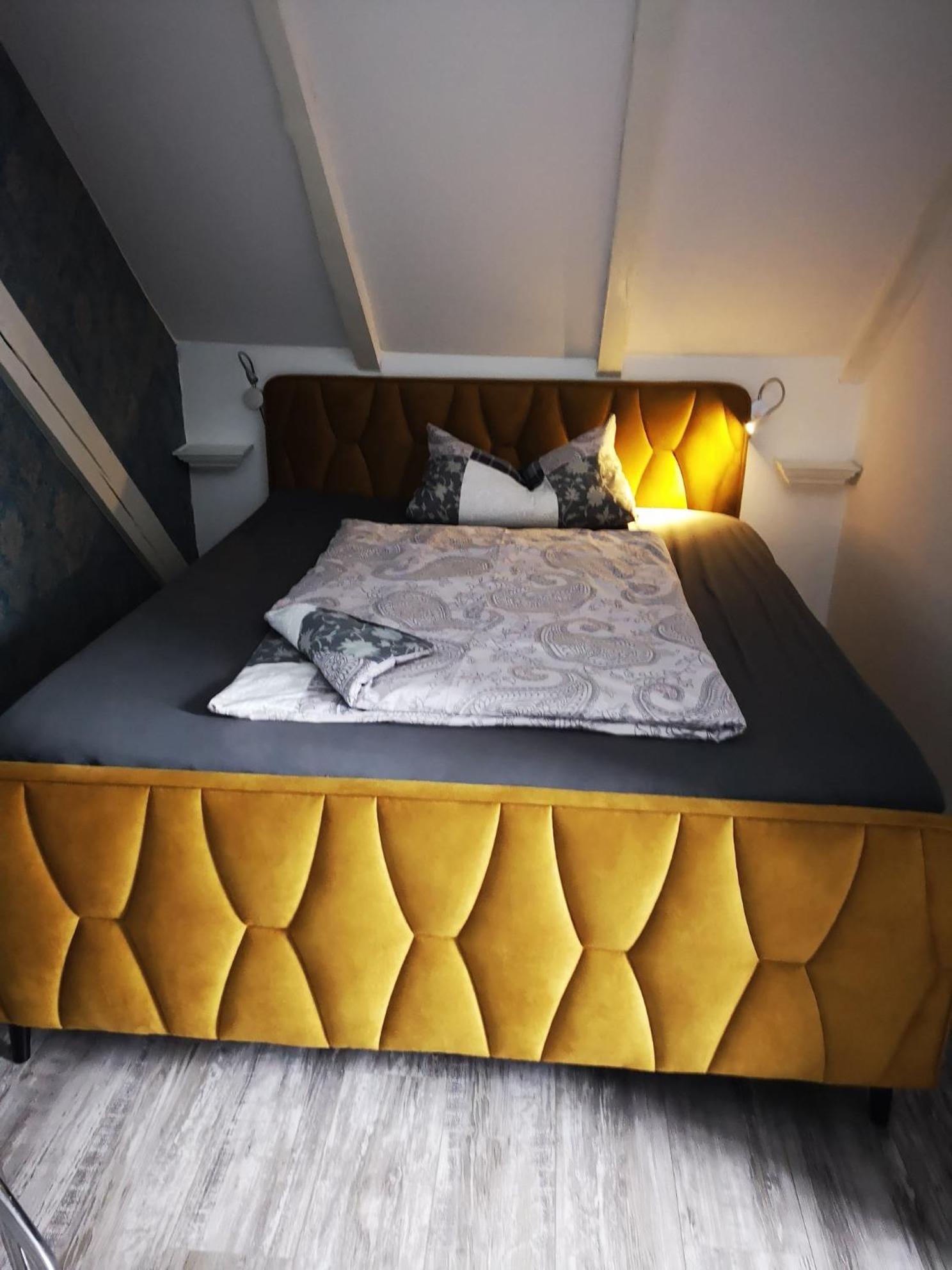 Small Double Room photo 1