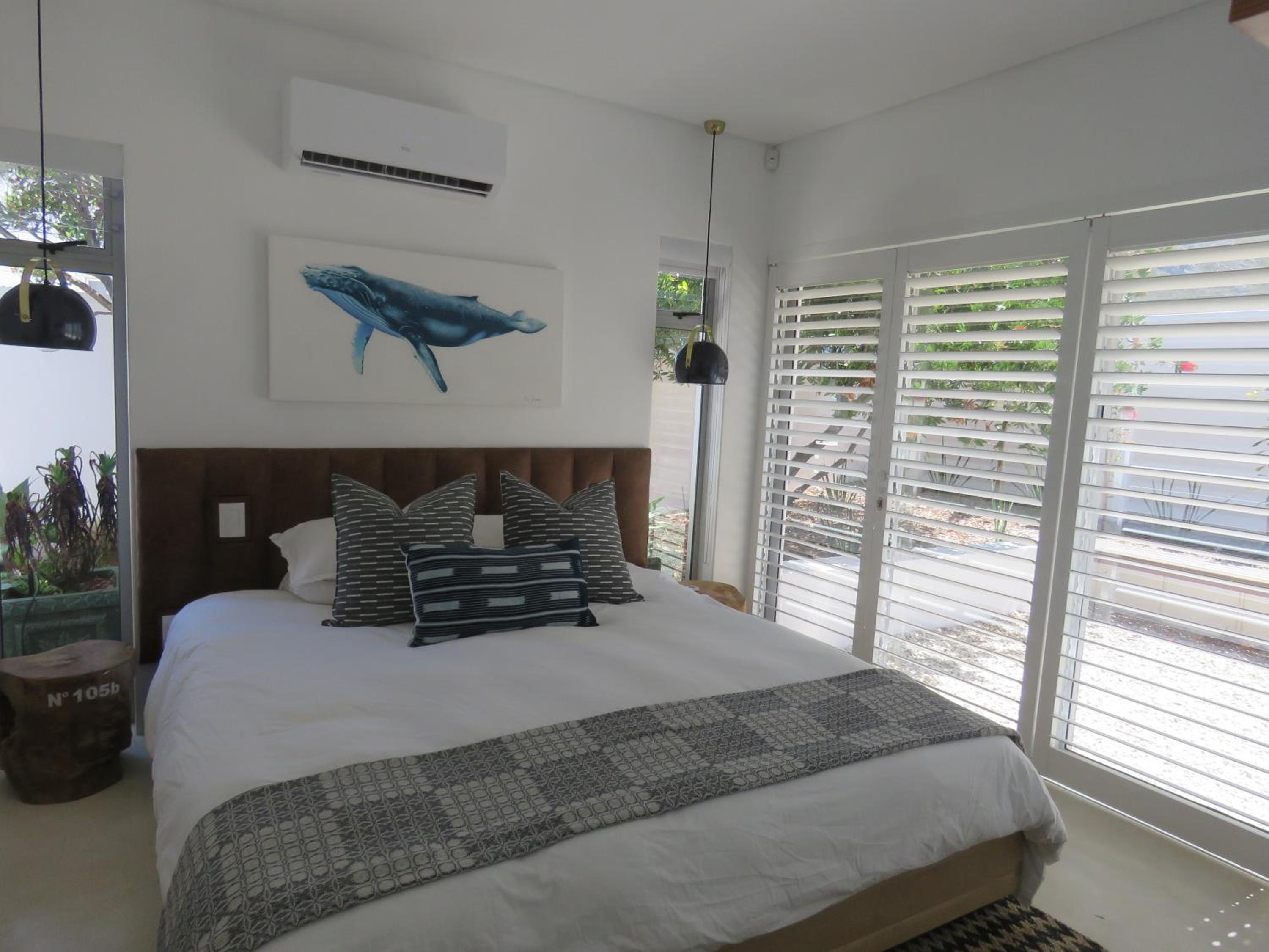 Two-Bedroom House - Photo 75