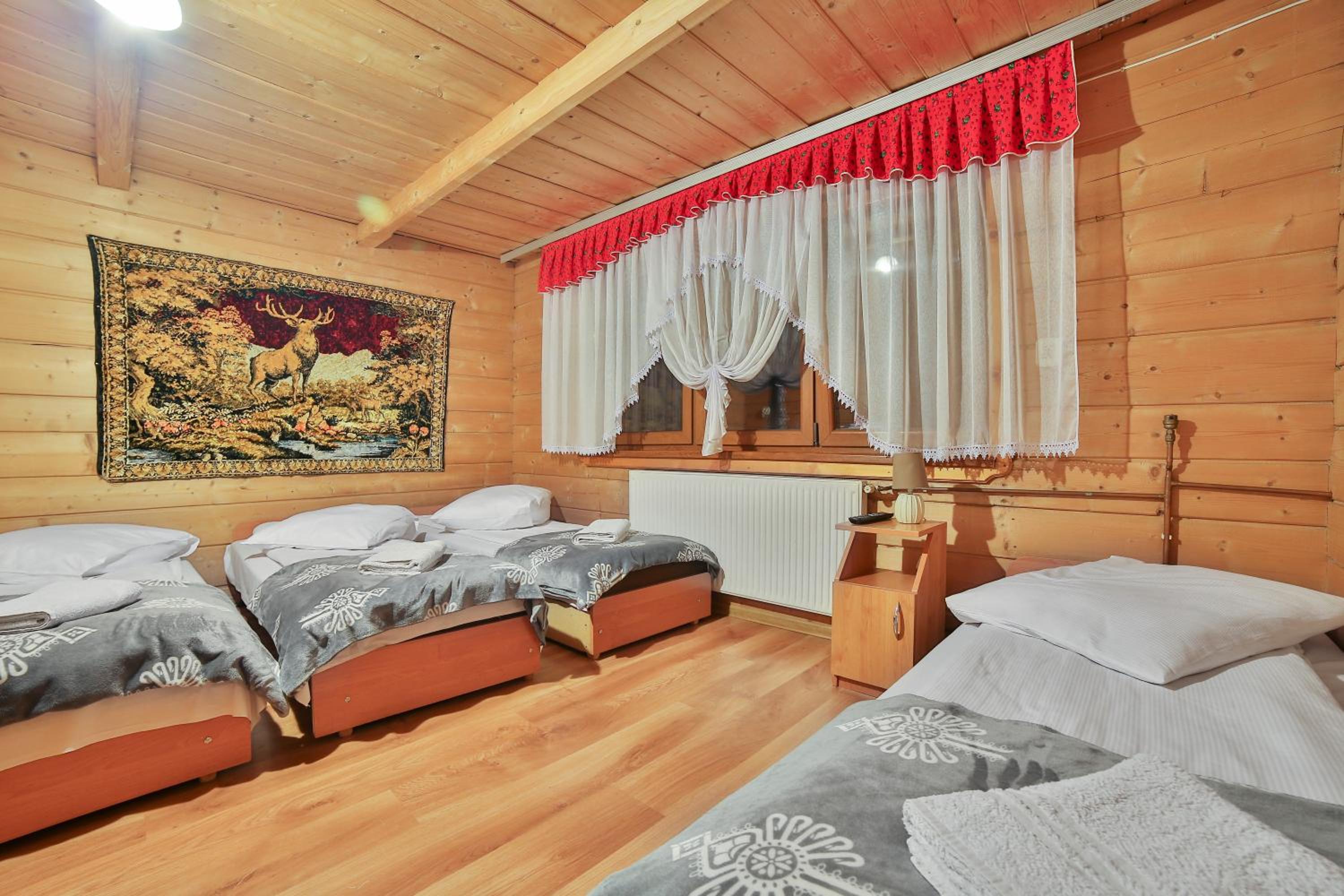 Standard Quadruple Room - Photo 1