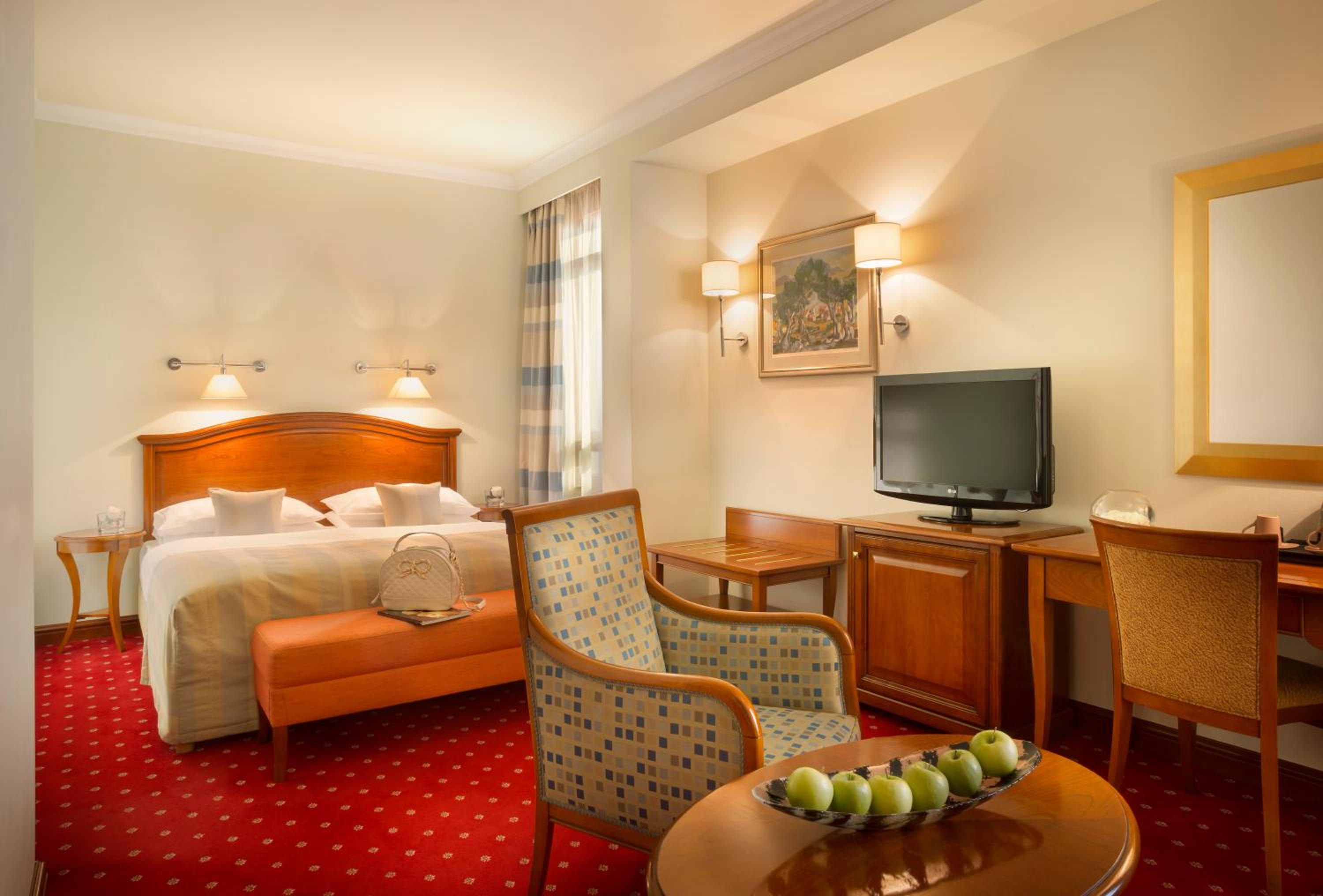 Executive Double Room - Photo 4