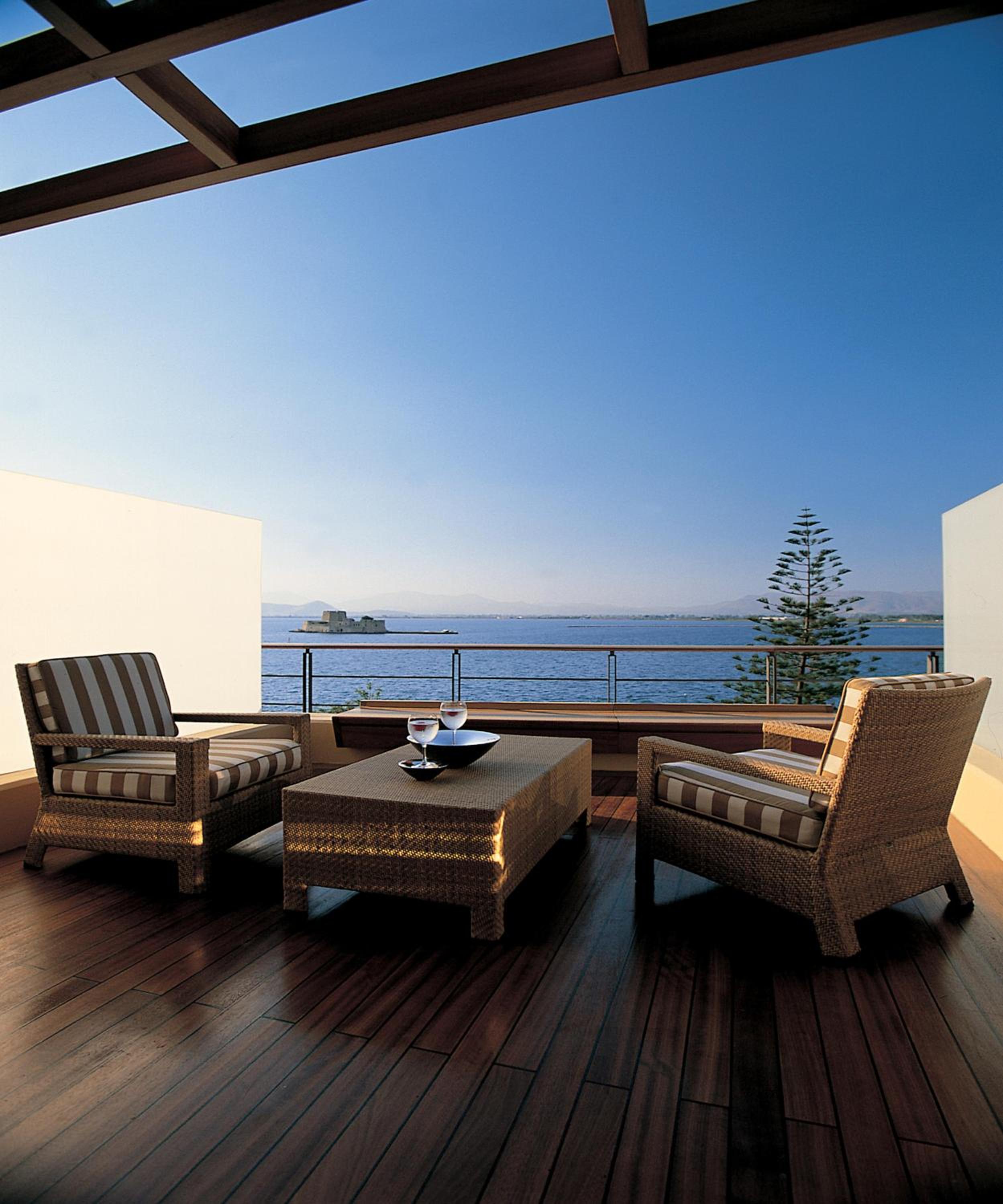 Executive Double Room with Sea View - Photo 3