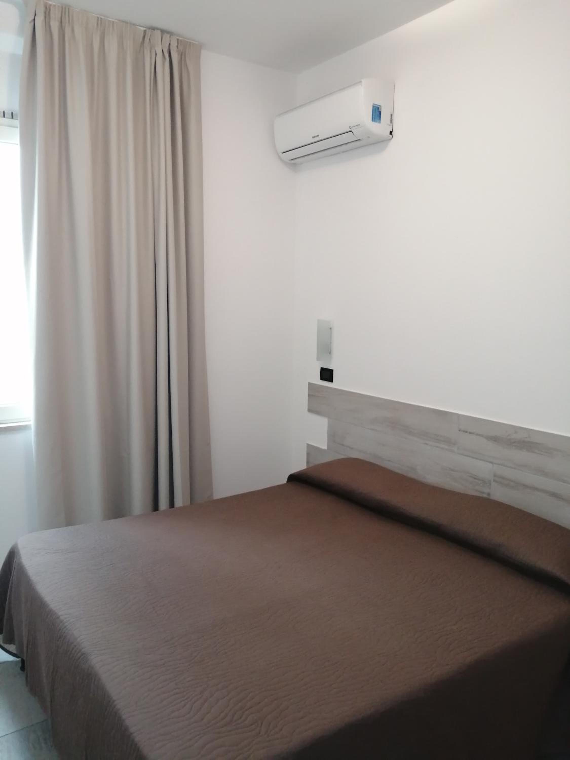 Double or Twin Room - Photo 1