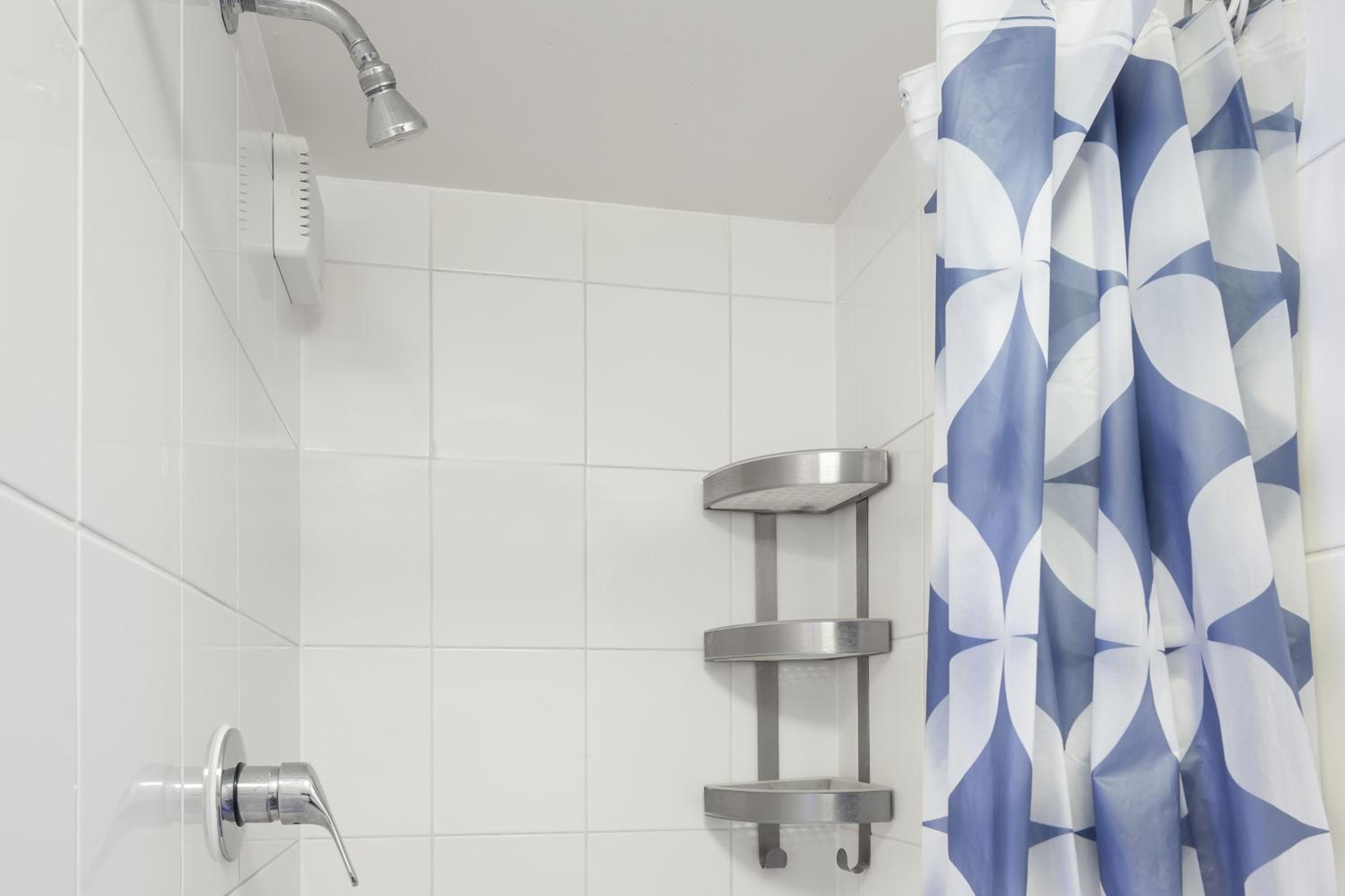 Twin Room Ensuite photo 3