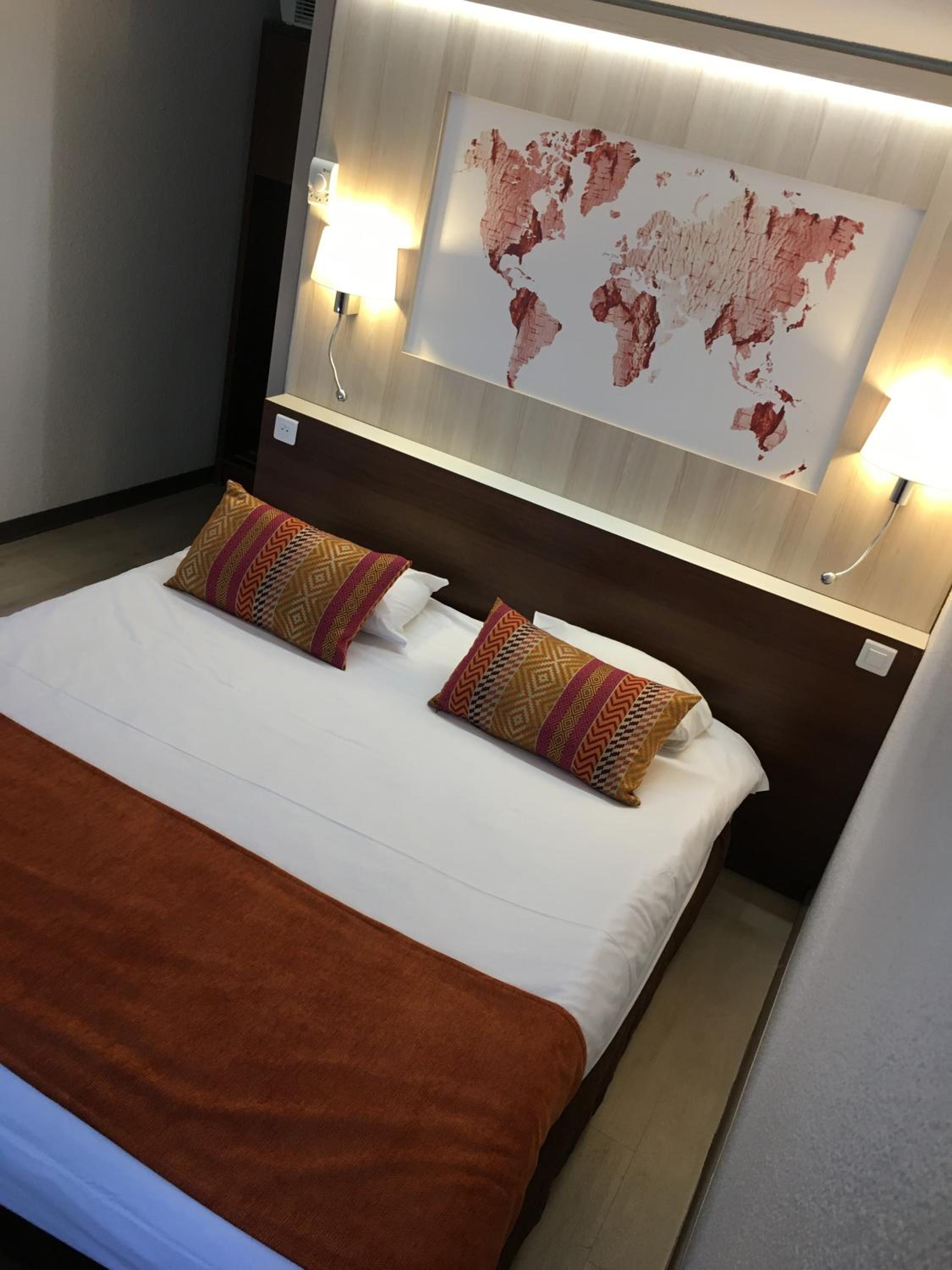 Double Room - Photo 3