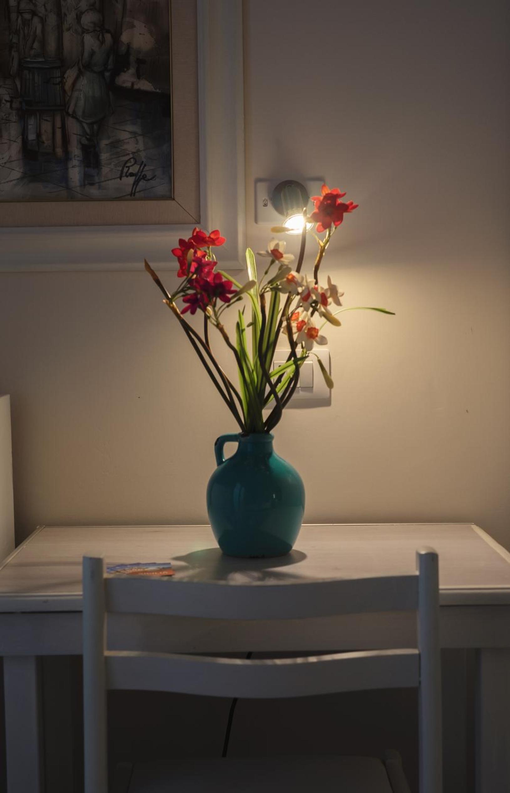 Double Room - Photo 10