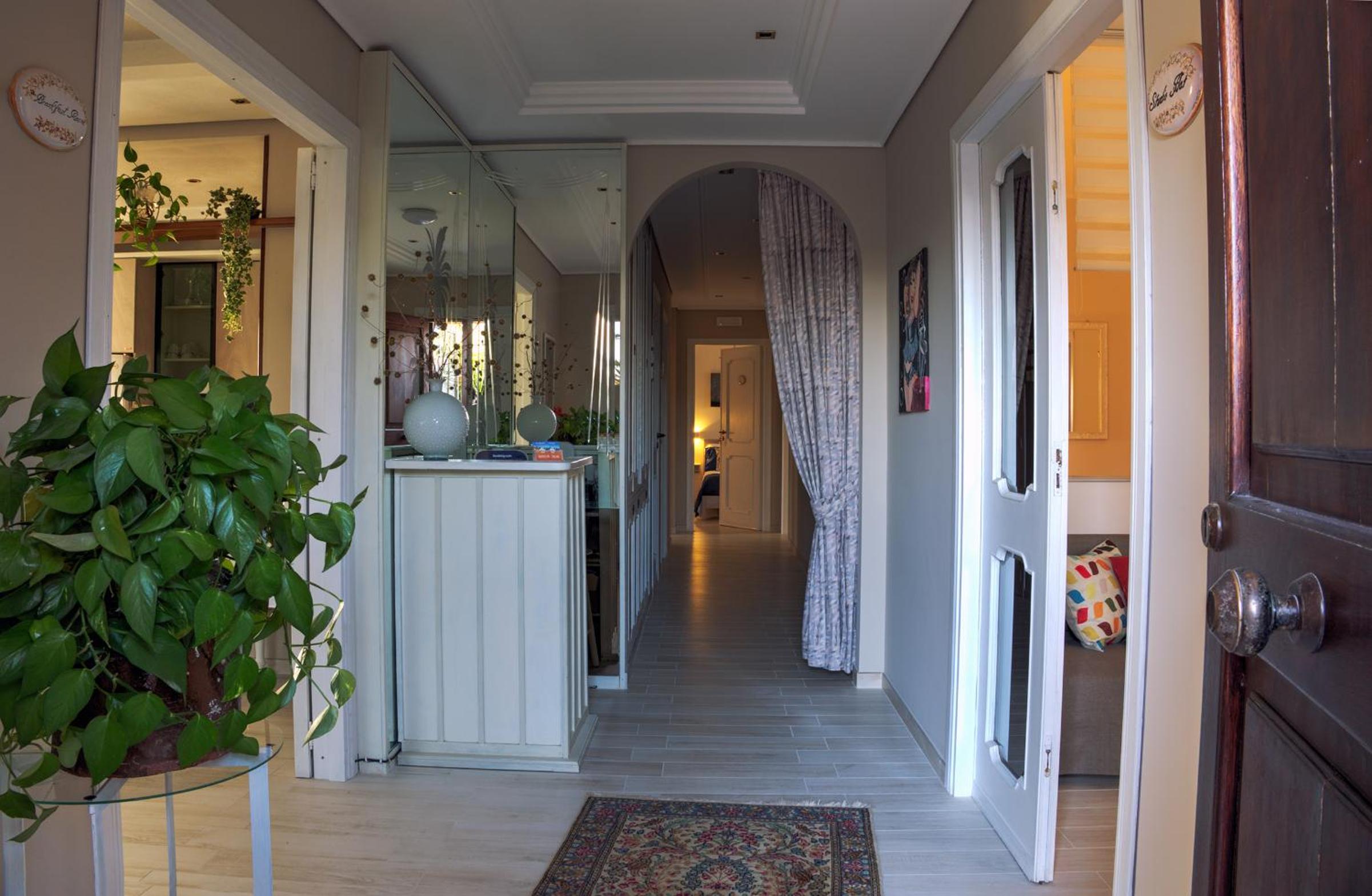Double Room - Photo 29