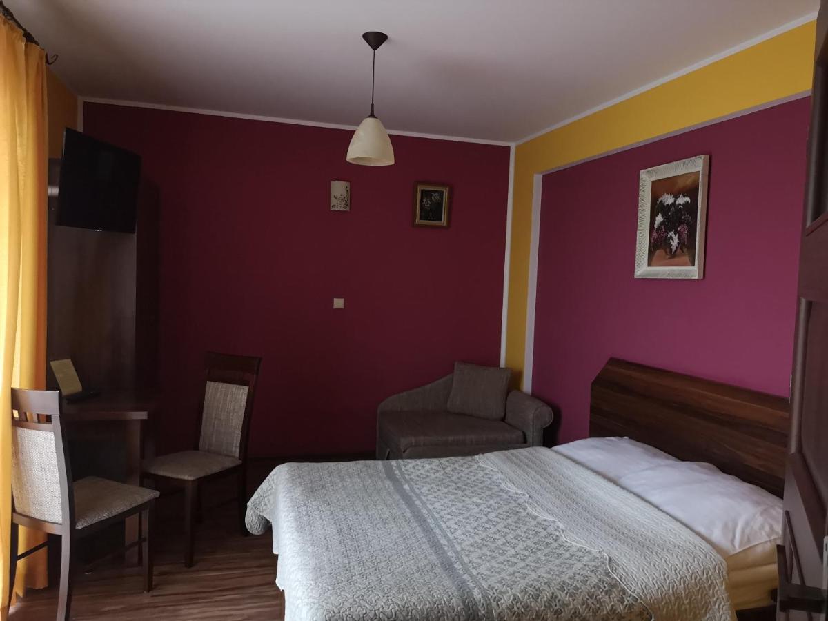 Triple Room with Balcony photo 3