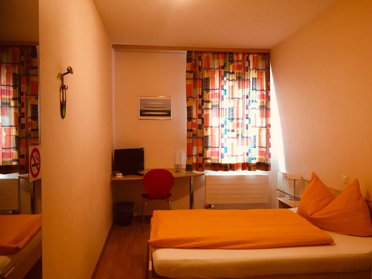 Single Room photo 1