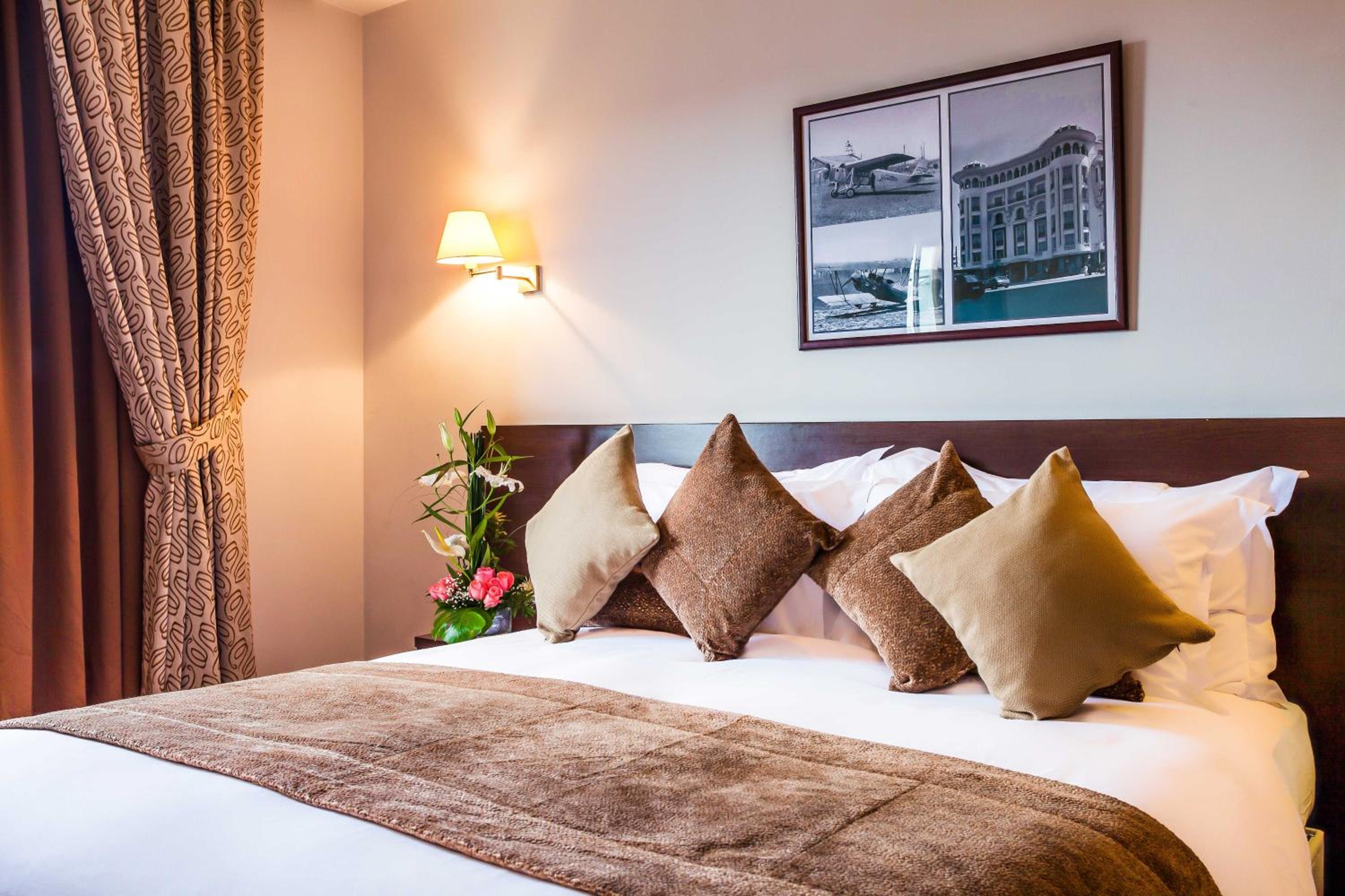 Superior Double Room with Pool View photo 1