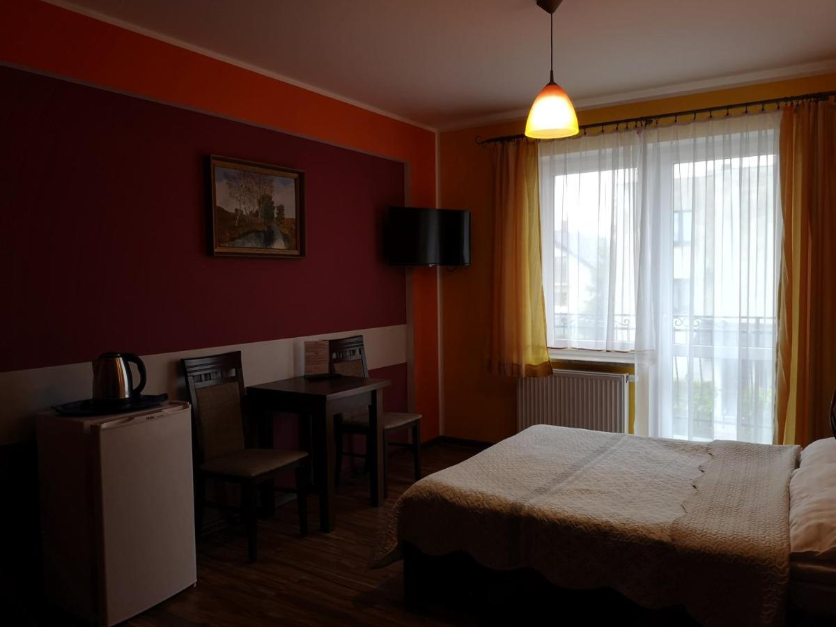 Deluxe Double Room with Balcony photo 2