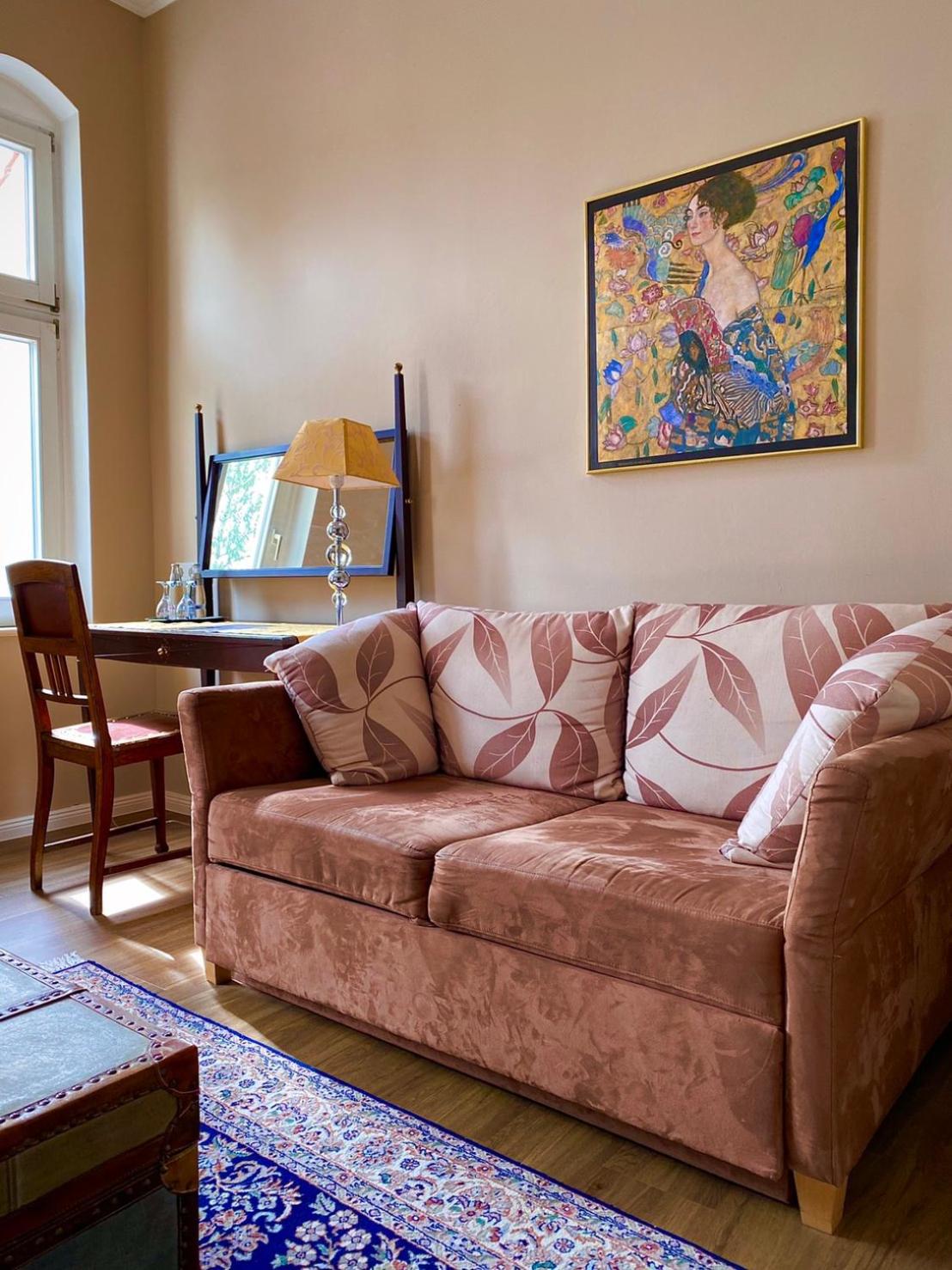 Double Room - Photo 5