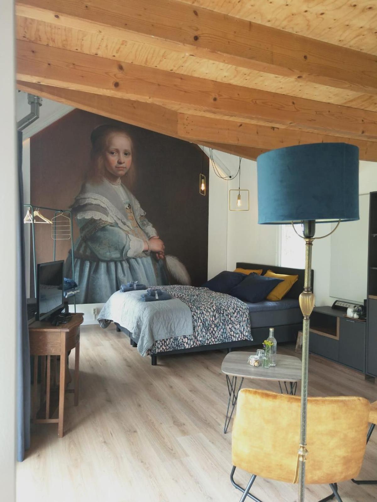 Large Double or Twin Room