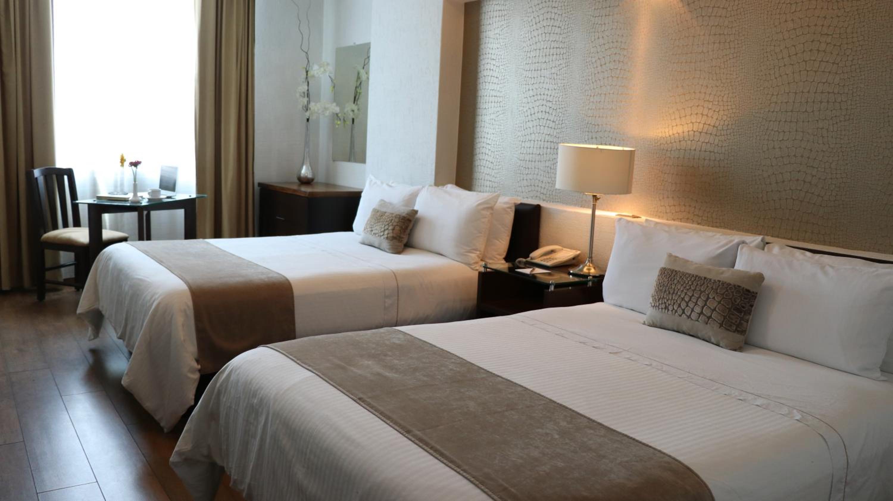 Superior Room with Two Double Beds - Photo 19