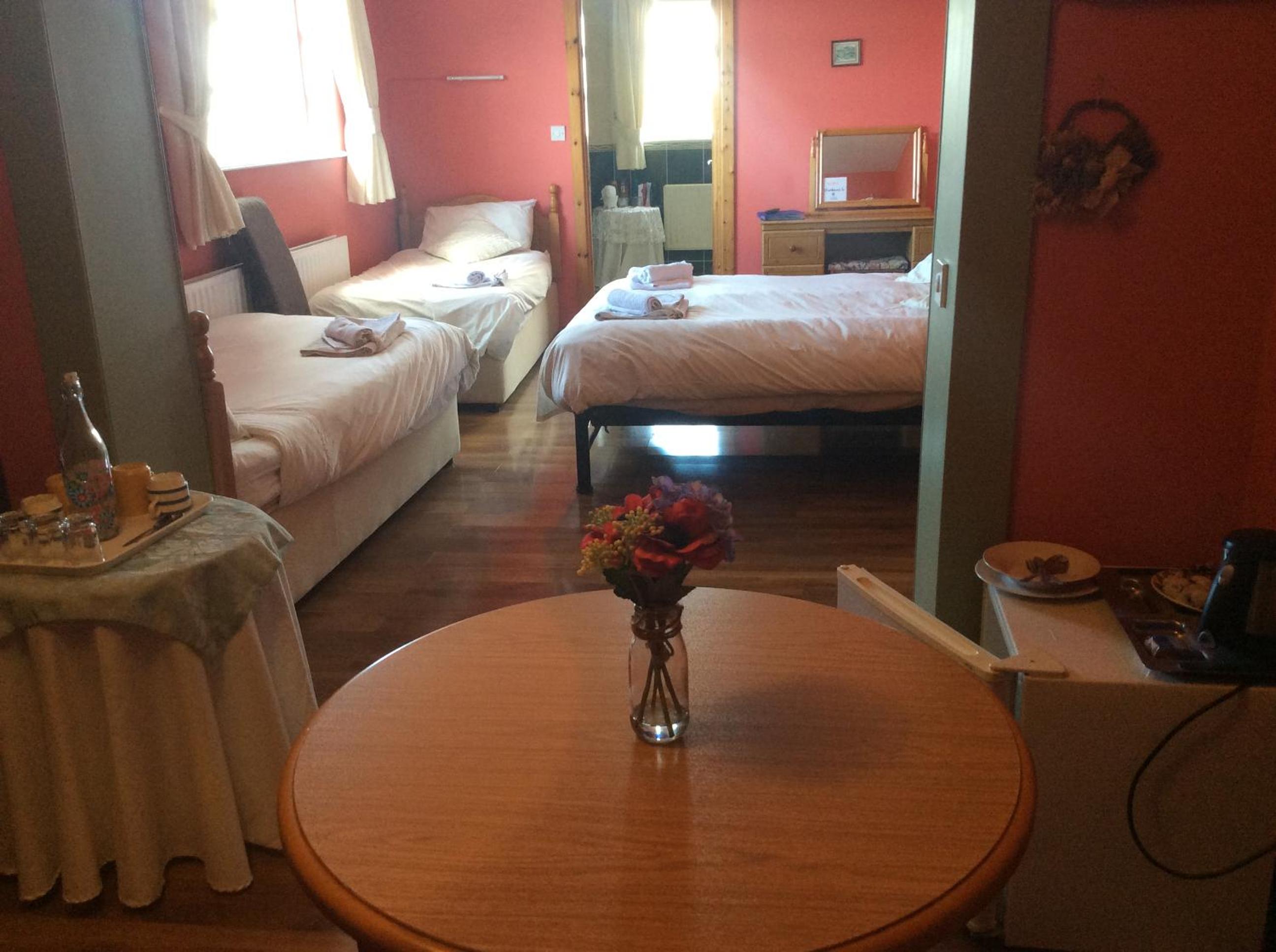 Family Room with Private Bathroom photo 1
