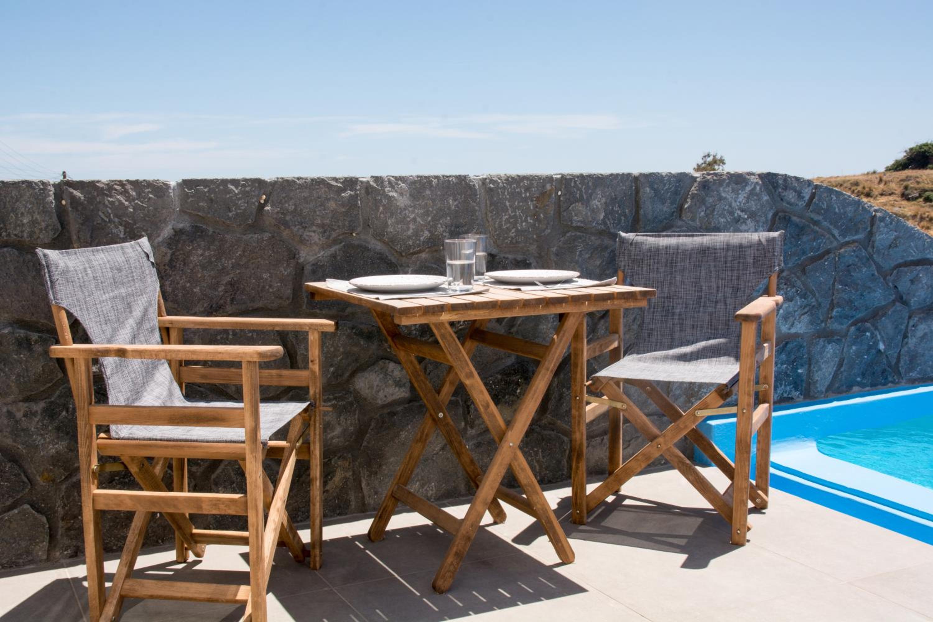 Suite with Private Pool - Photo 18