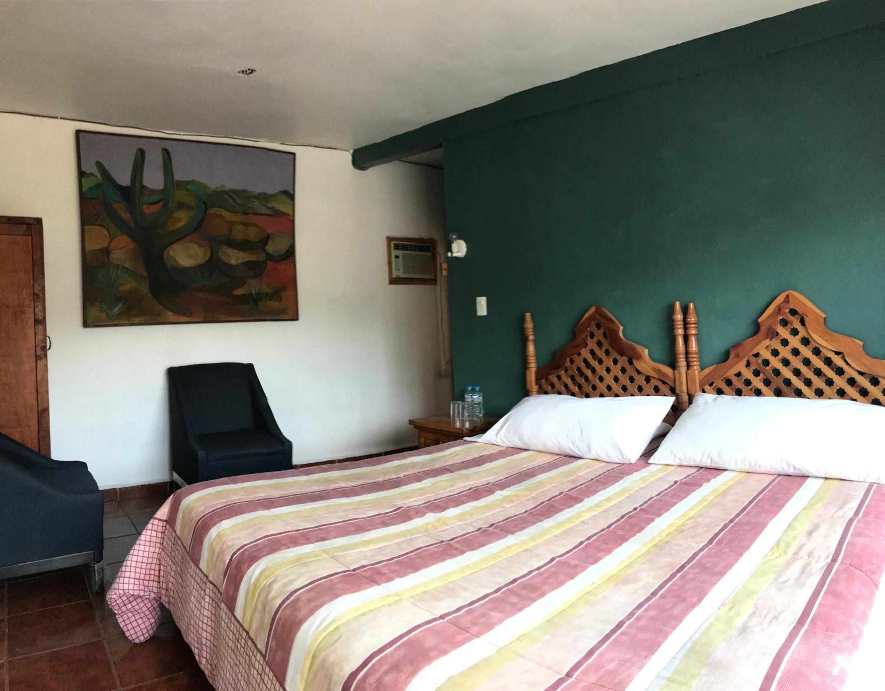 Double Room - Photo 4