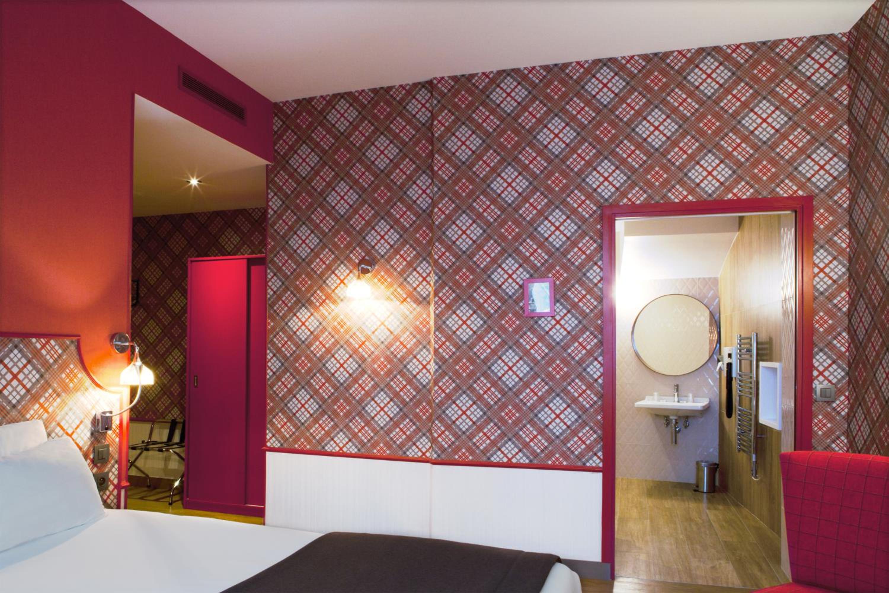 Superior Double or Twin Room - Photo 4